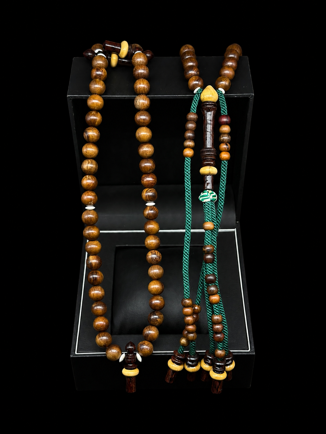 Pure Oud x Tamarind Tasbih Rumi Model (L)