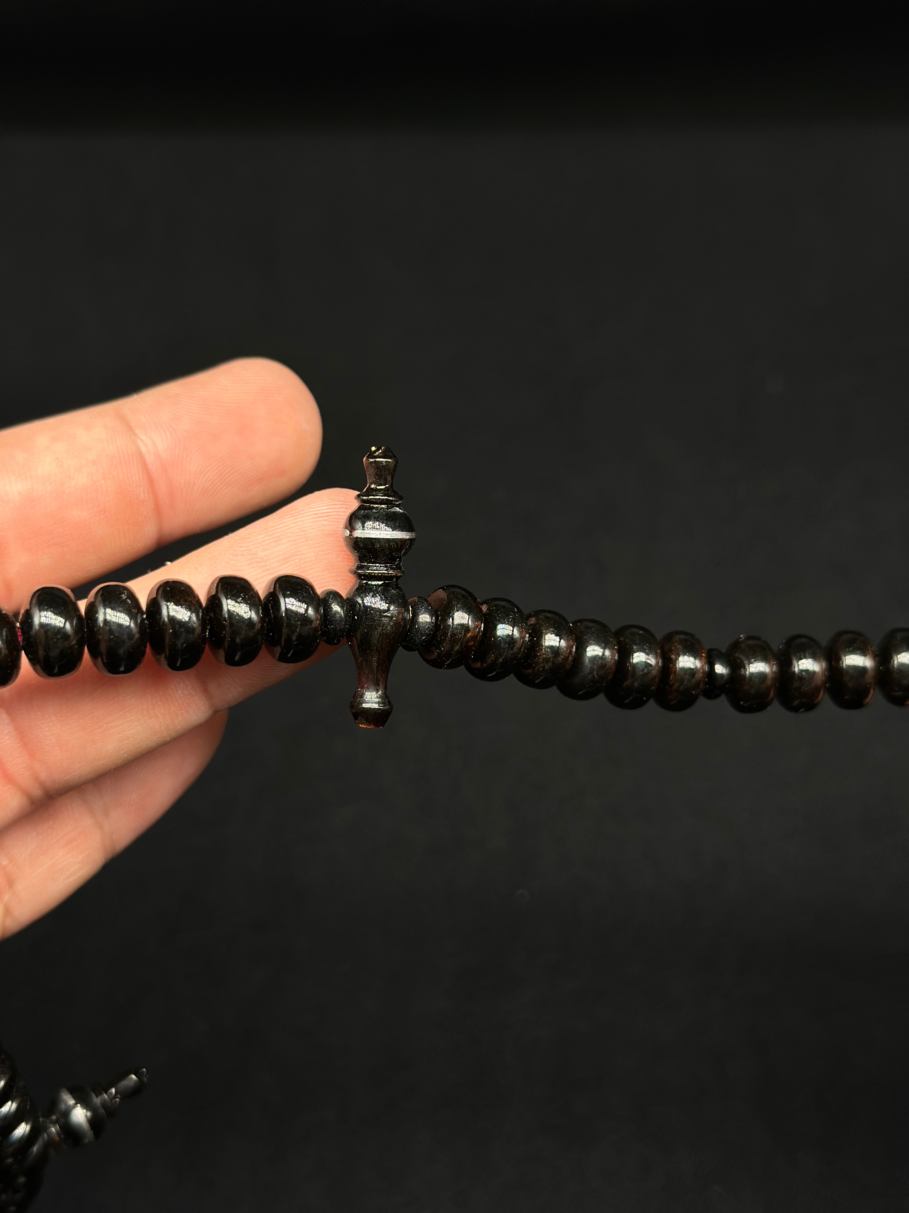 Pure Black Yusr Tasbih