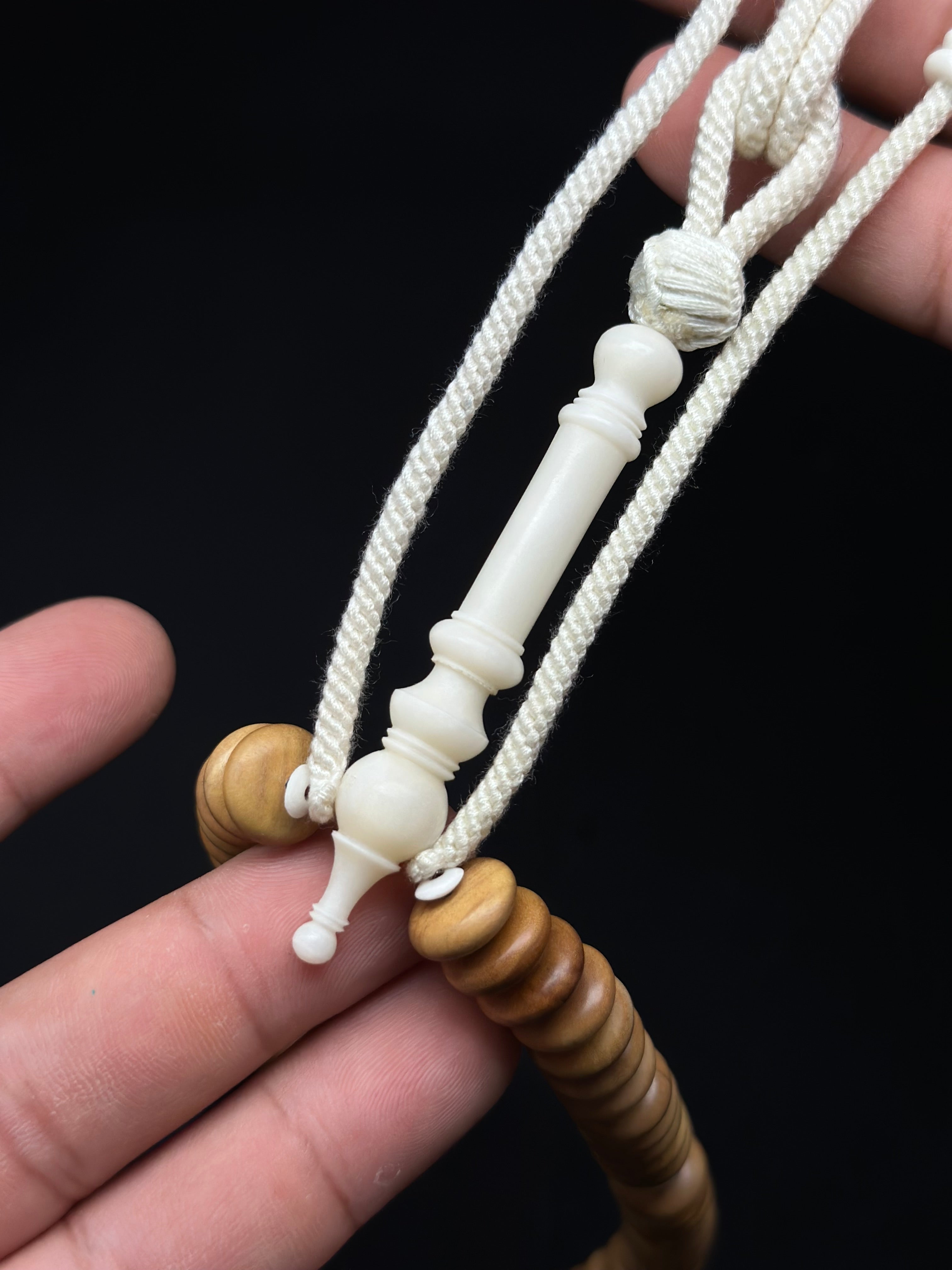 Pure Sandalwood x Cow Bone Tasbih (Grade A Fragrant)