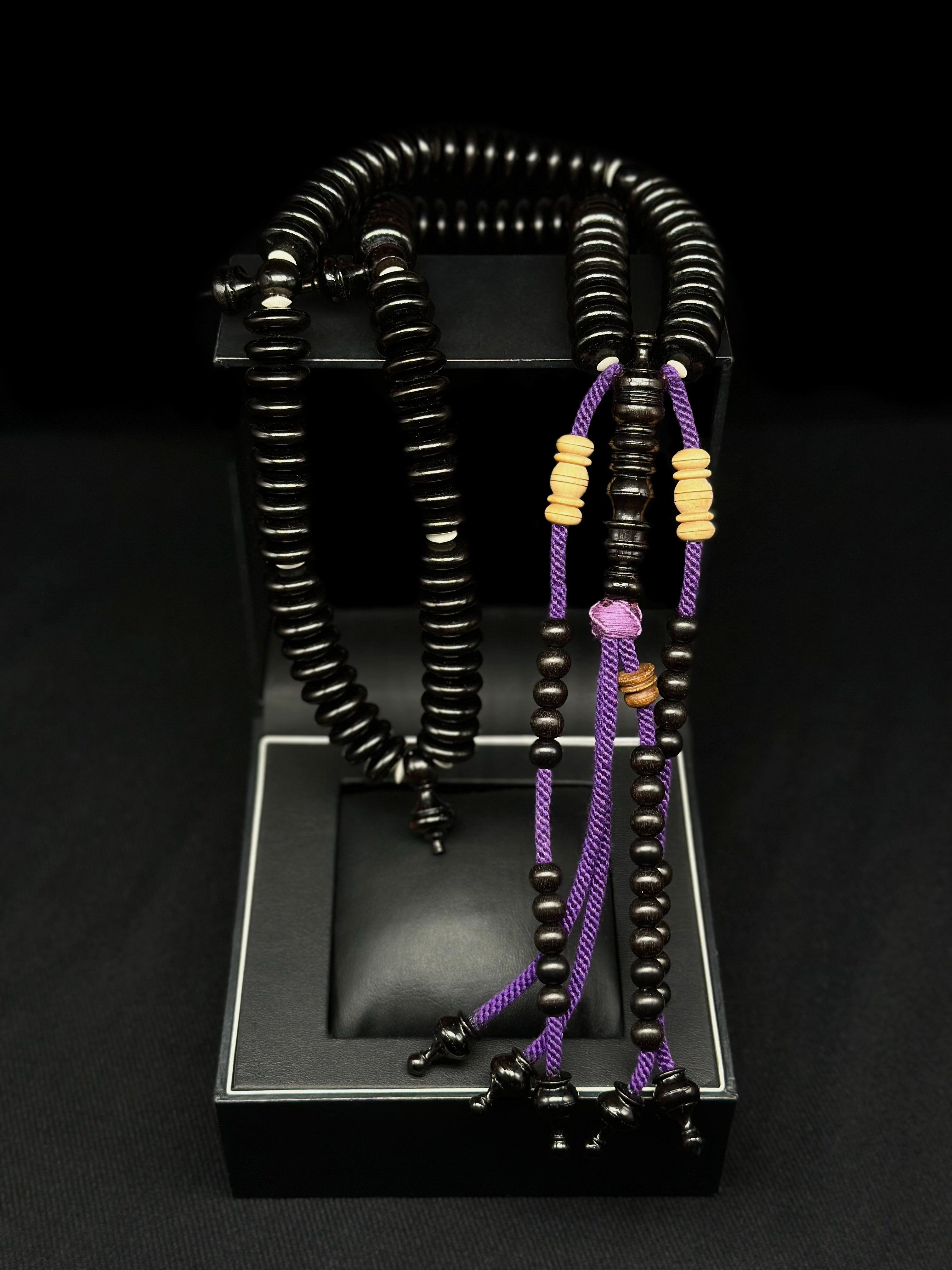 Pure Ebony x Sandalwood x Oud Agarwood Tasbih