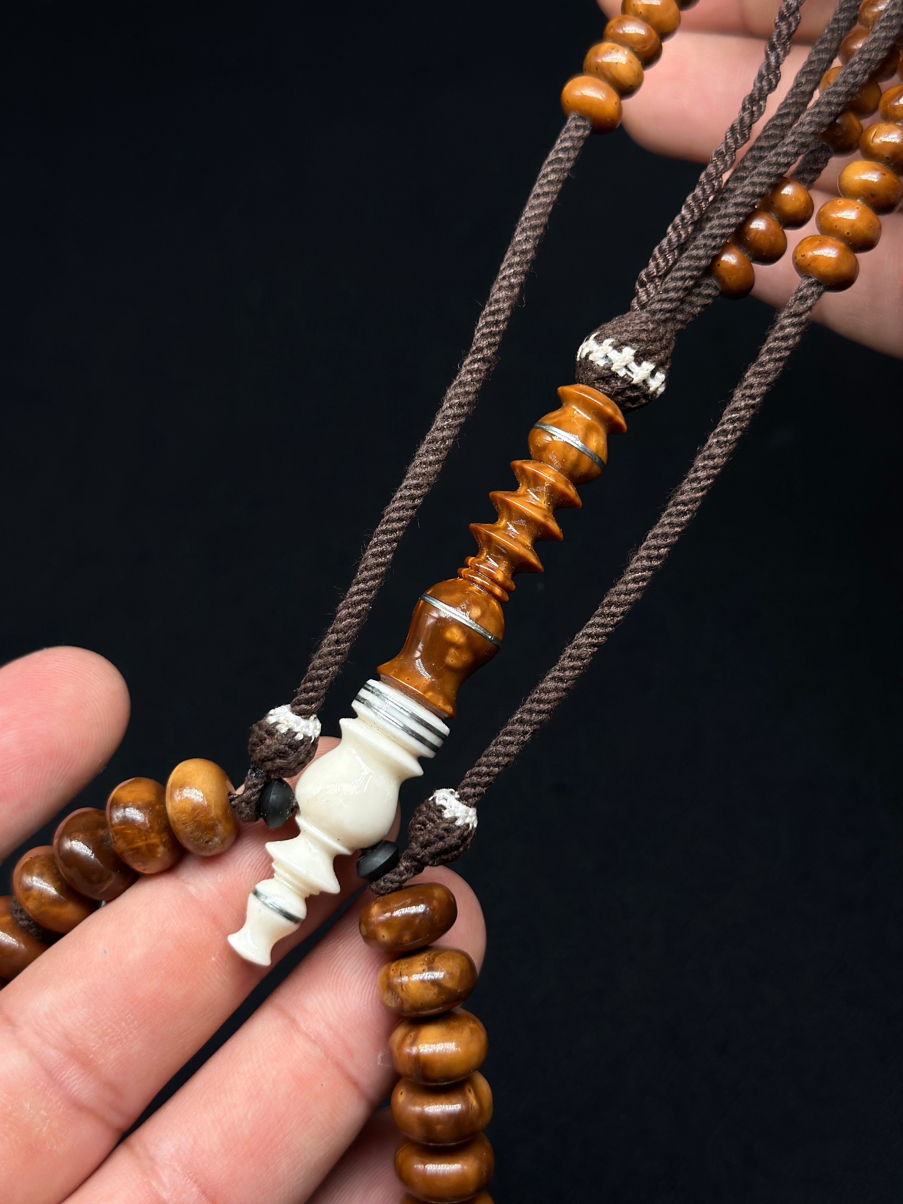 Pure Kuka x Cow Bone Tasbih With Prophetic Sandal