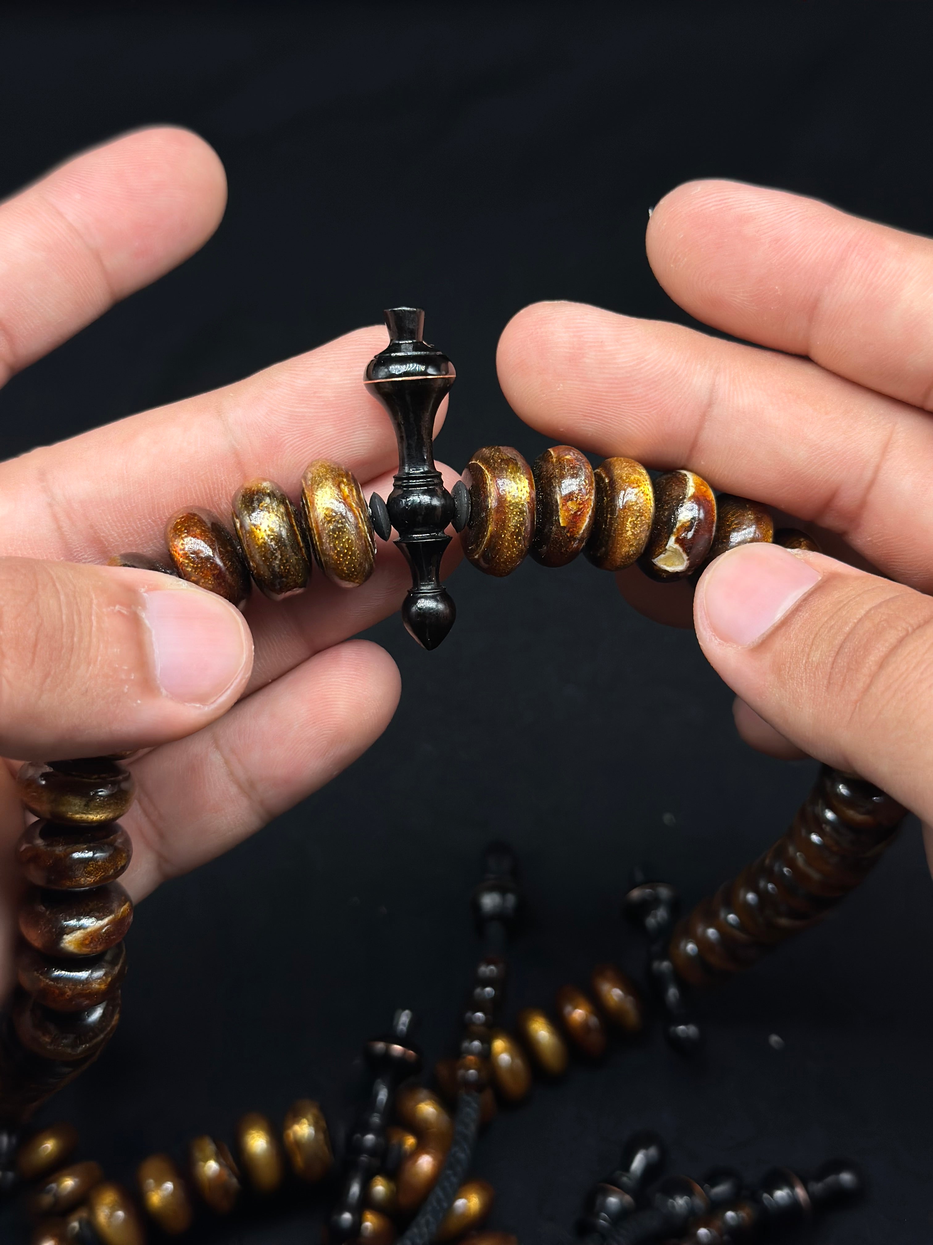 King Gold Yusr x Ebony Tasbih