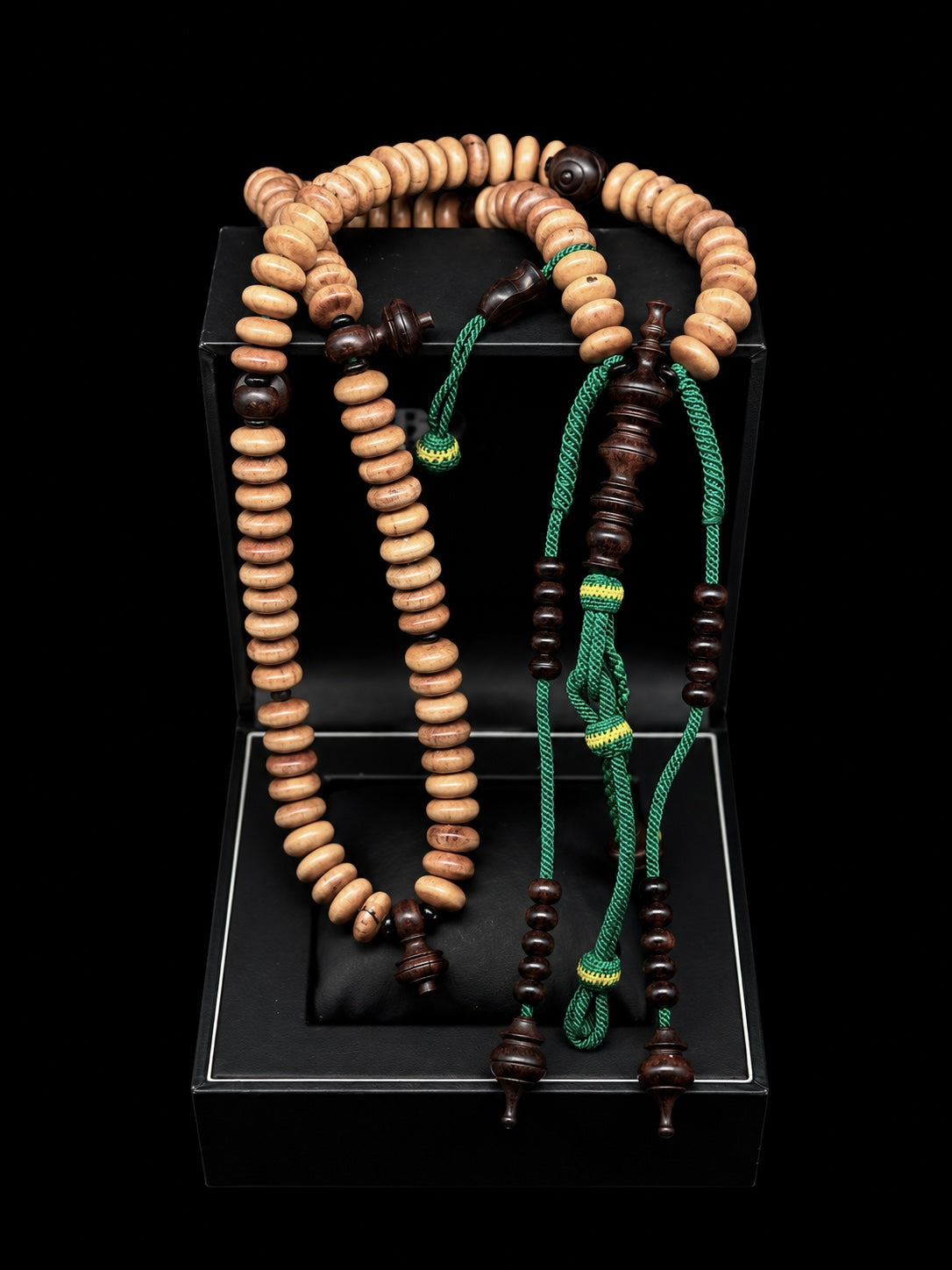 Sandalwood x Tamarind Tasbih
