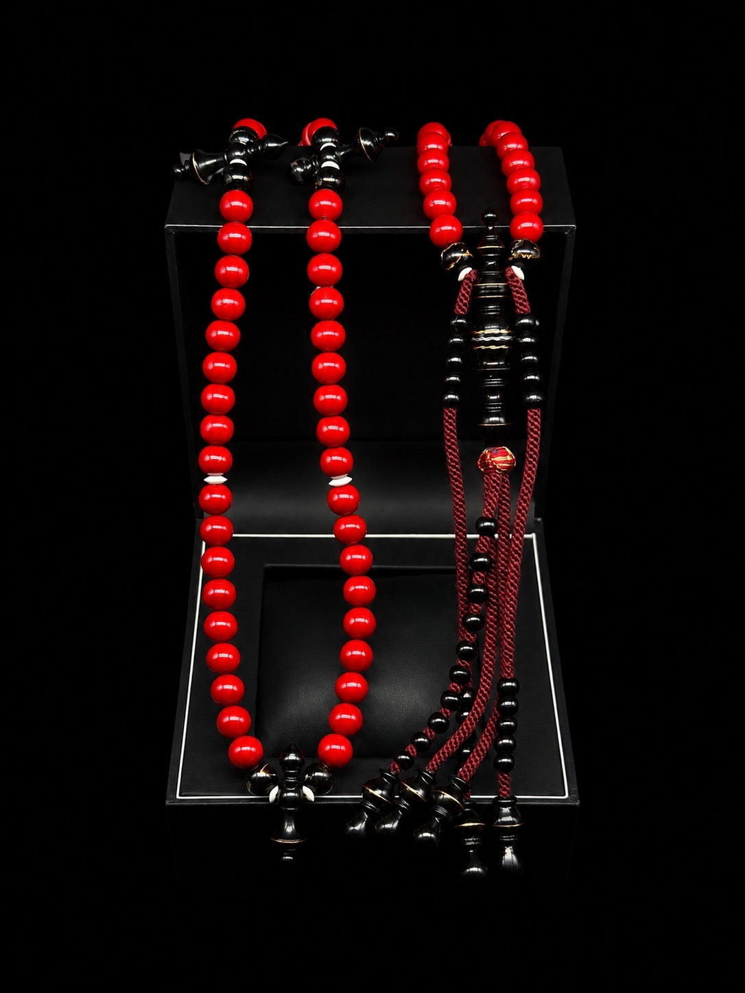 Red Marjan x Yusr Tasbih (L)