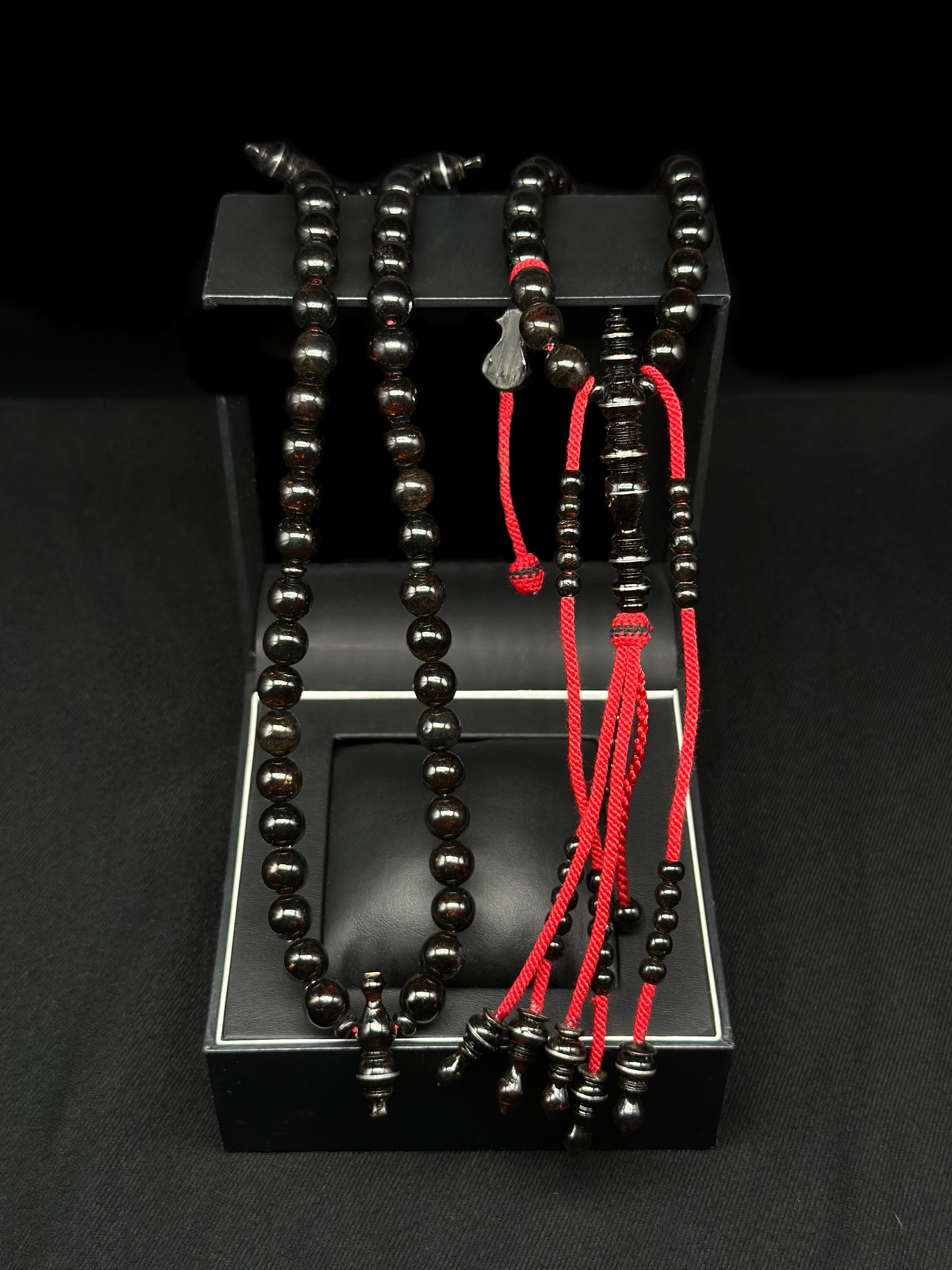 Pure Black Yusr Tasbih (L)