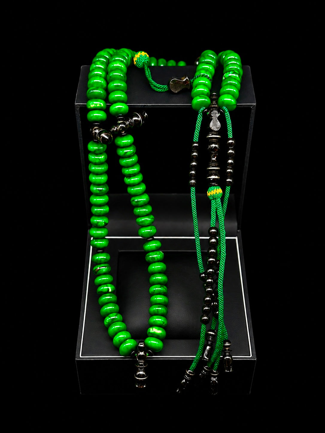 Green Marjan x Yusr Tasbih