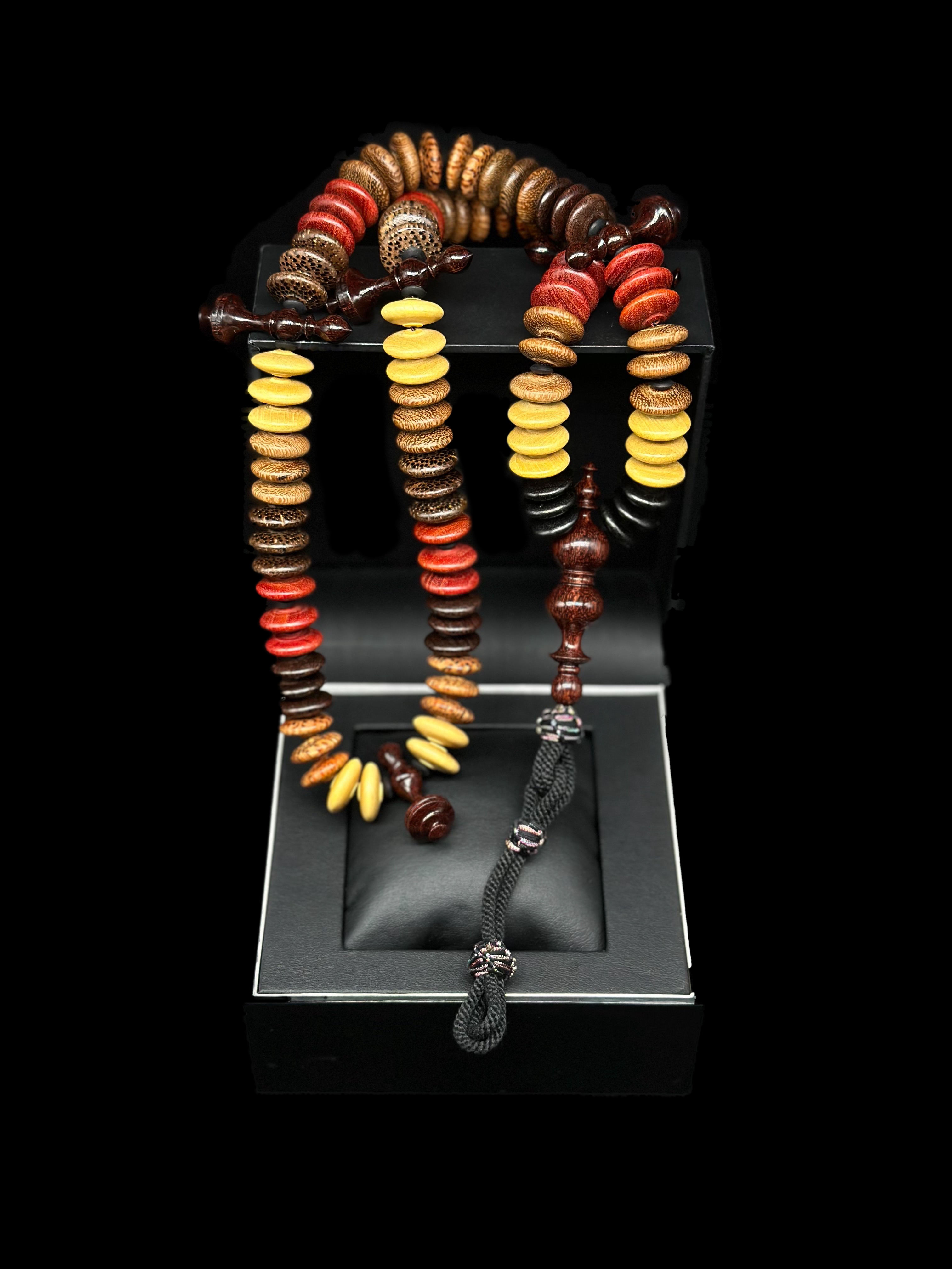 Tamarind x Ebony x Oud x Kemuning x Liwung Tasbih