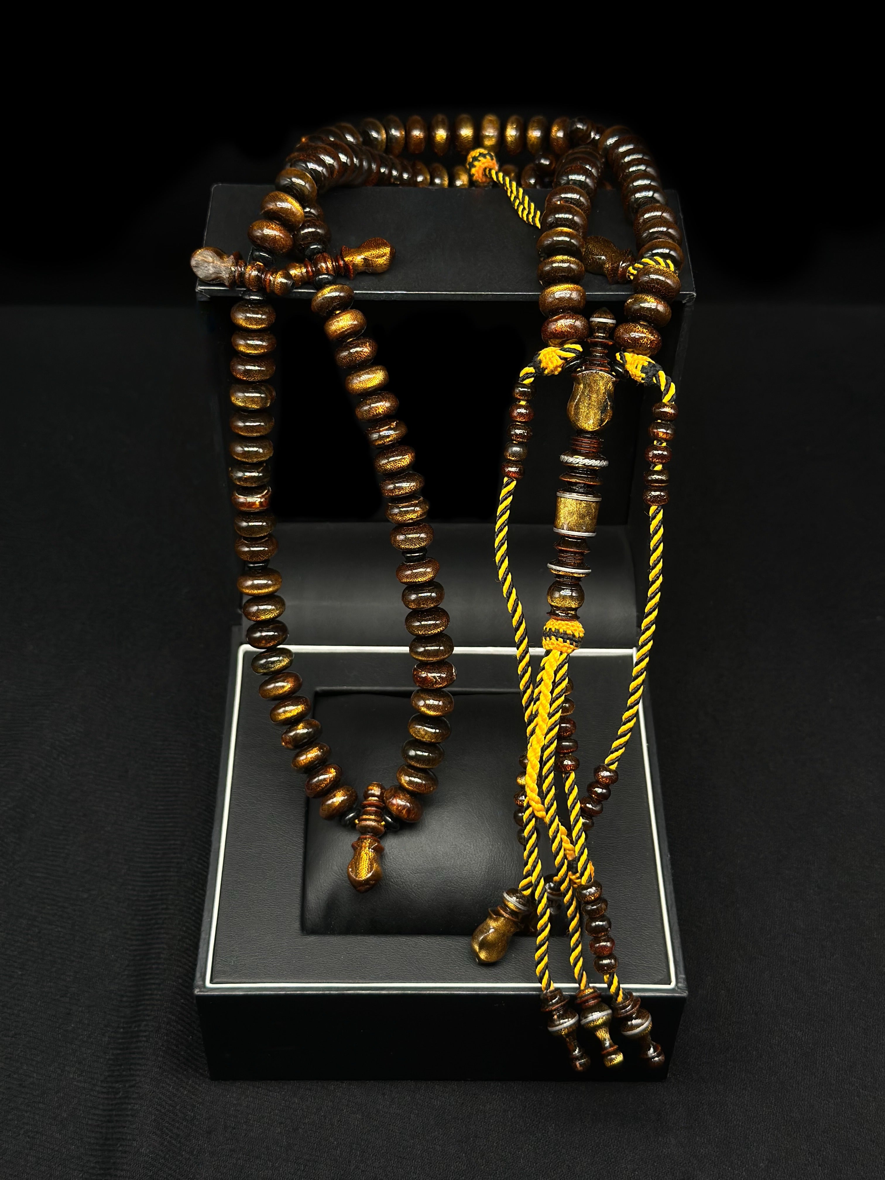 Pure Gold Yusr Tasbih Sandala Model