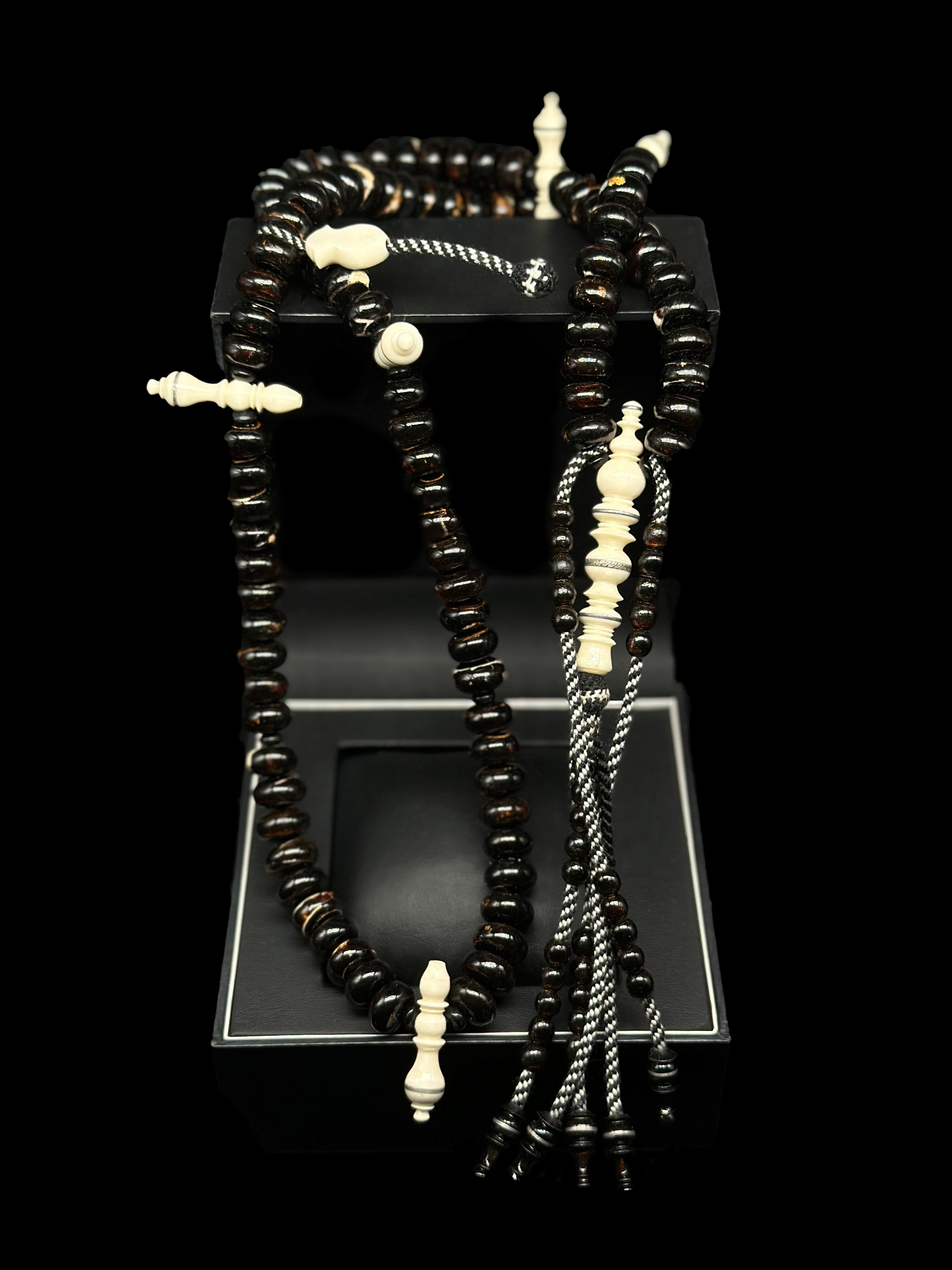 Black Yusr x Cow Bone Tasbih