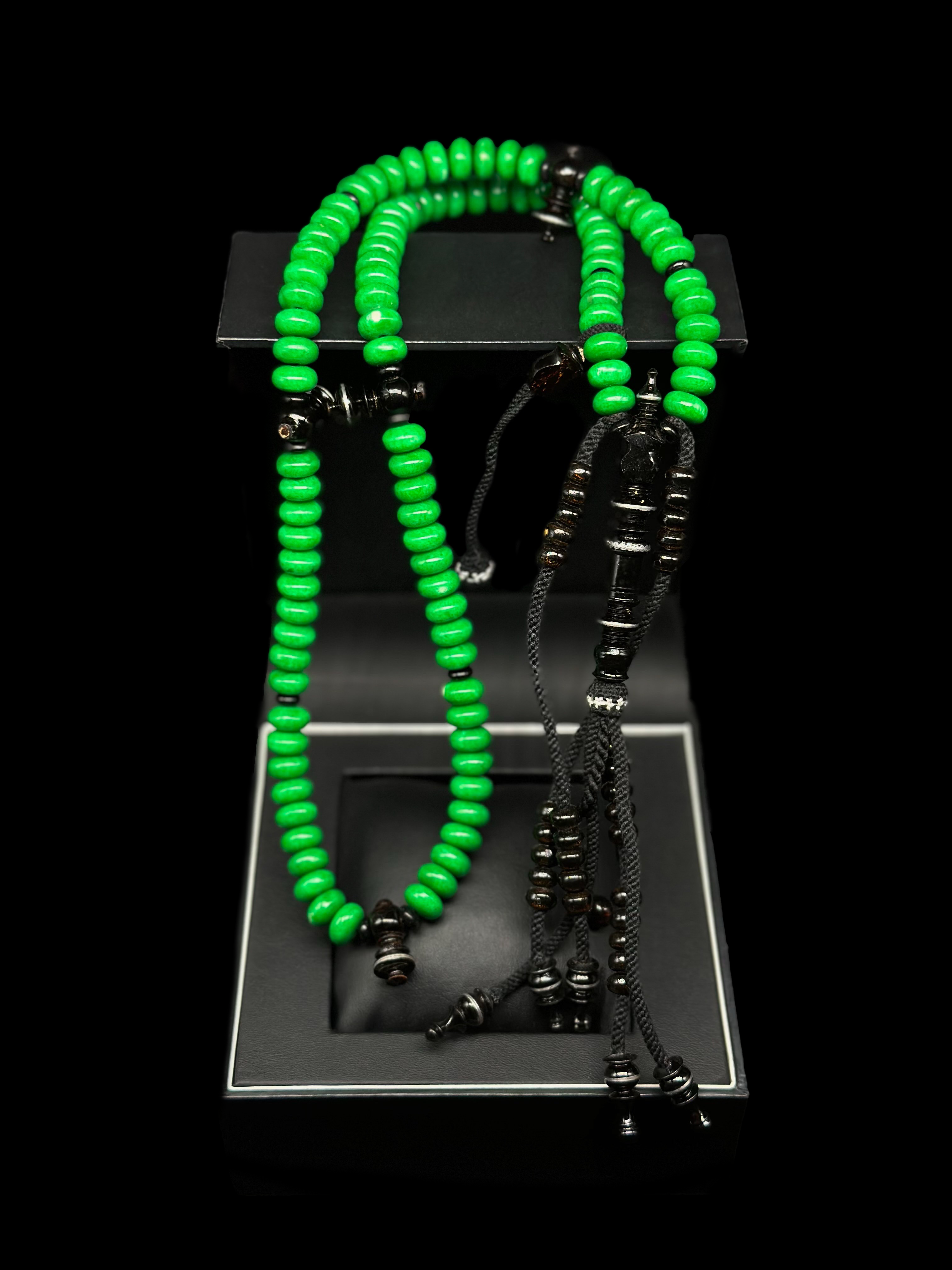 Green Marjan x Black Yusr Tasbih