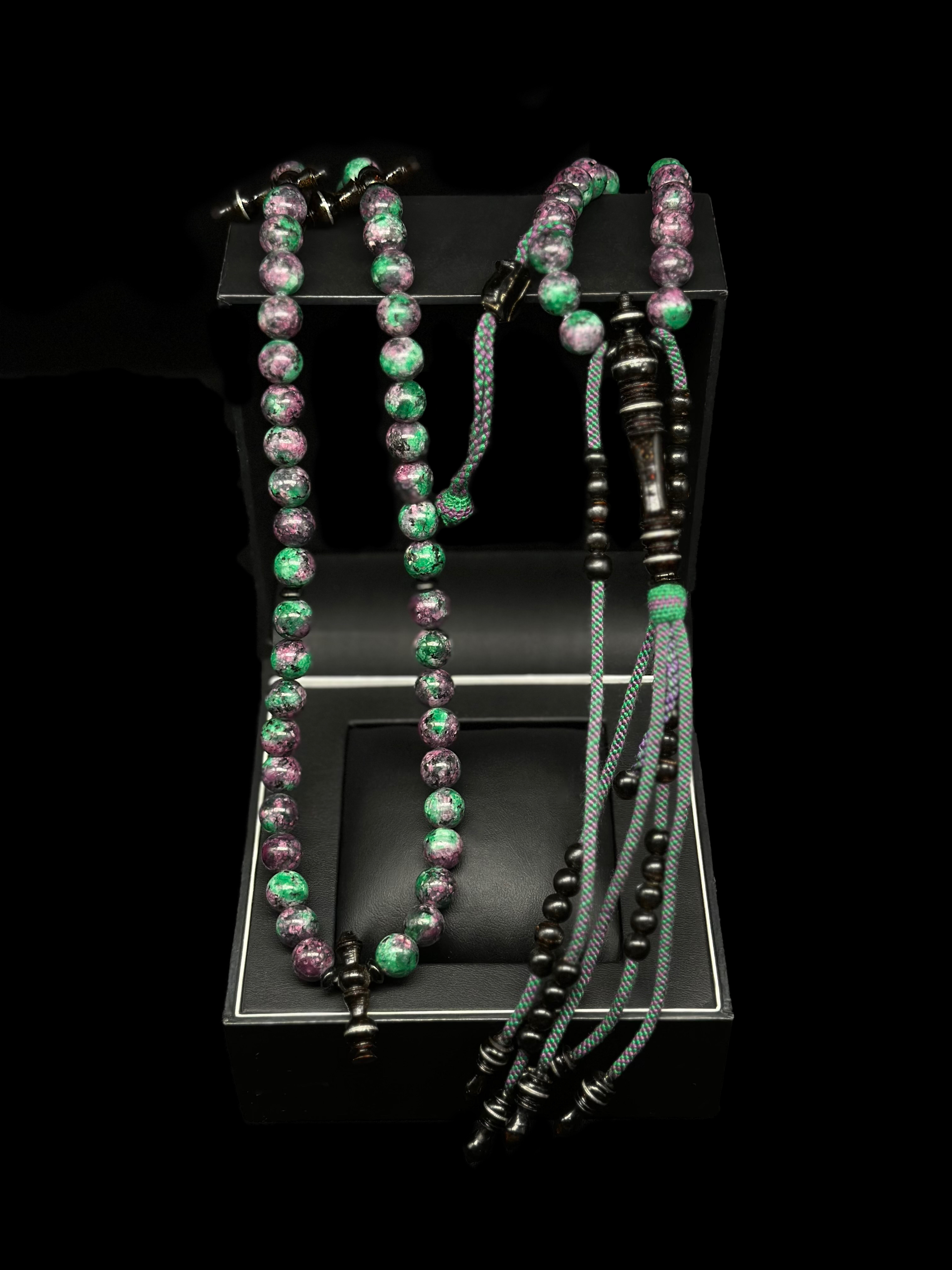 Ruby Zoisite x Yusr Tasbih