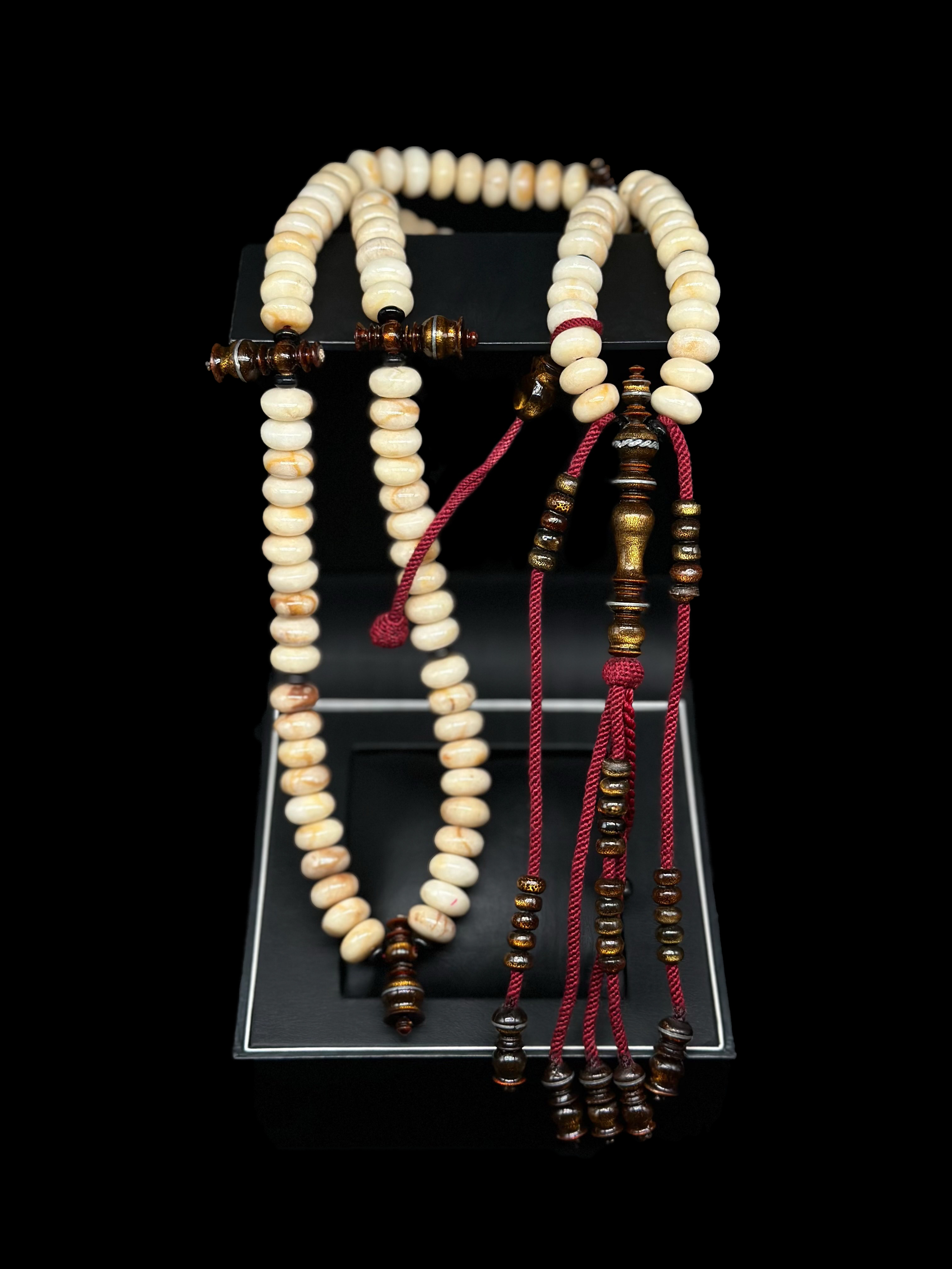 Marjan x Gold Yusr Tasbih