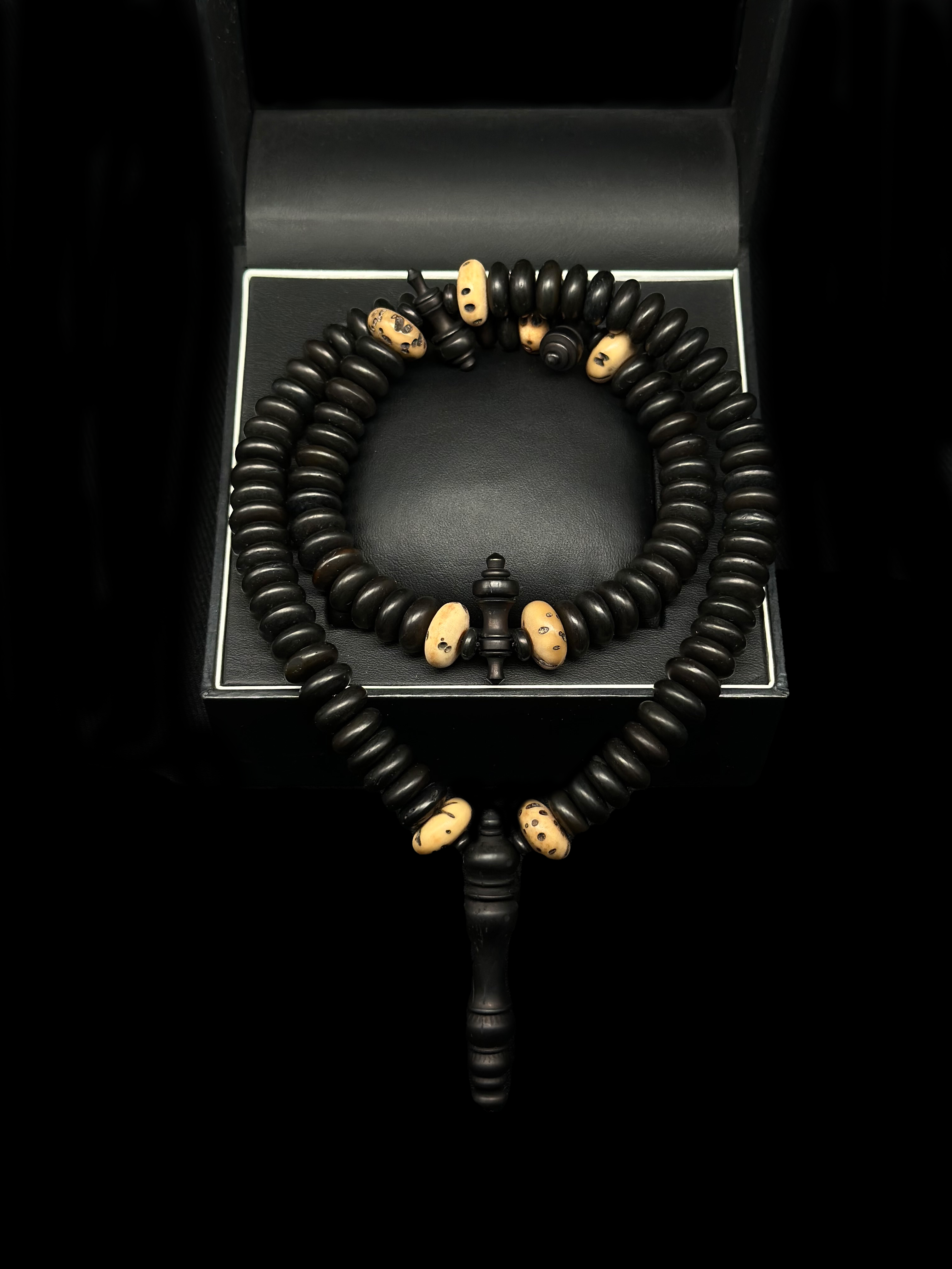 Ebony x Oud Salib Darqawi Tasbih