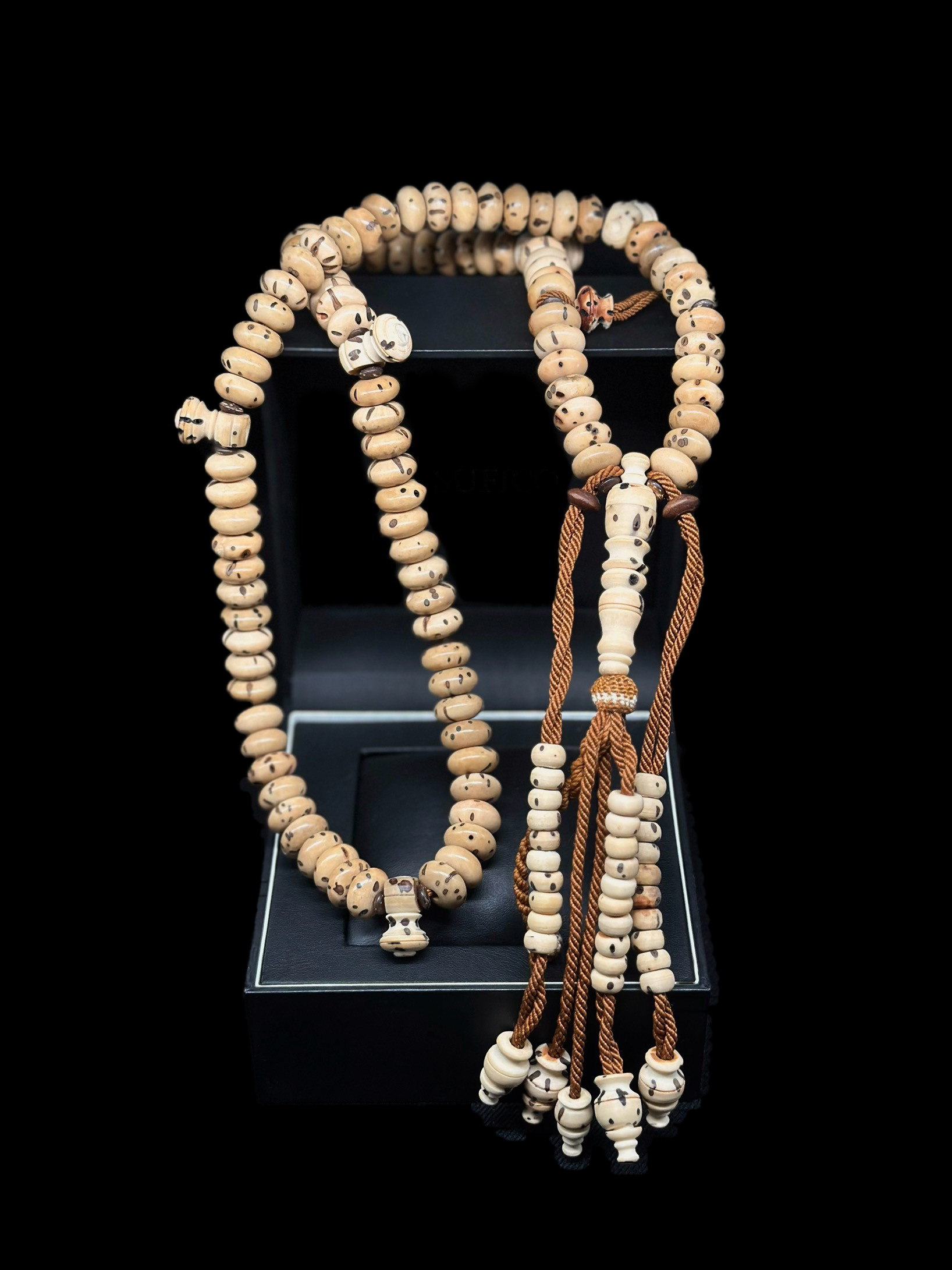 Pure Moroccan Oud Salib Tasbih