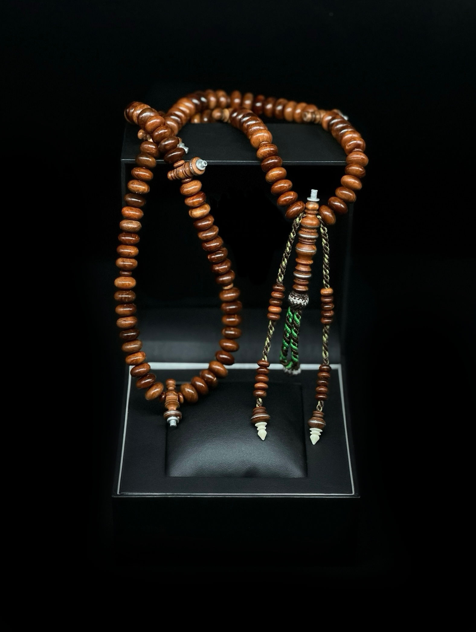 Kuka x Cow Bone Tasbih