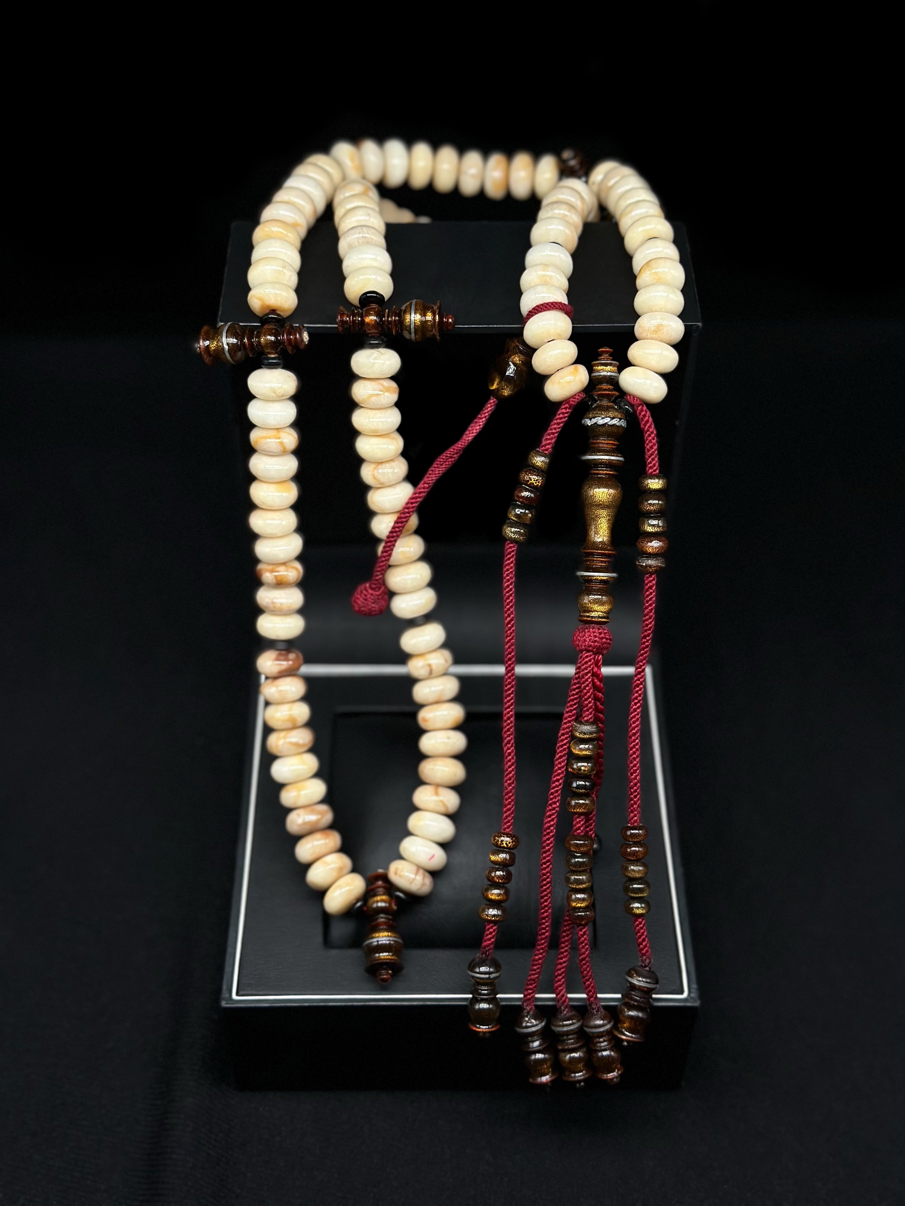 Marjan x Gold Yusr Tasbih