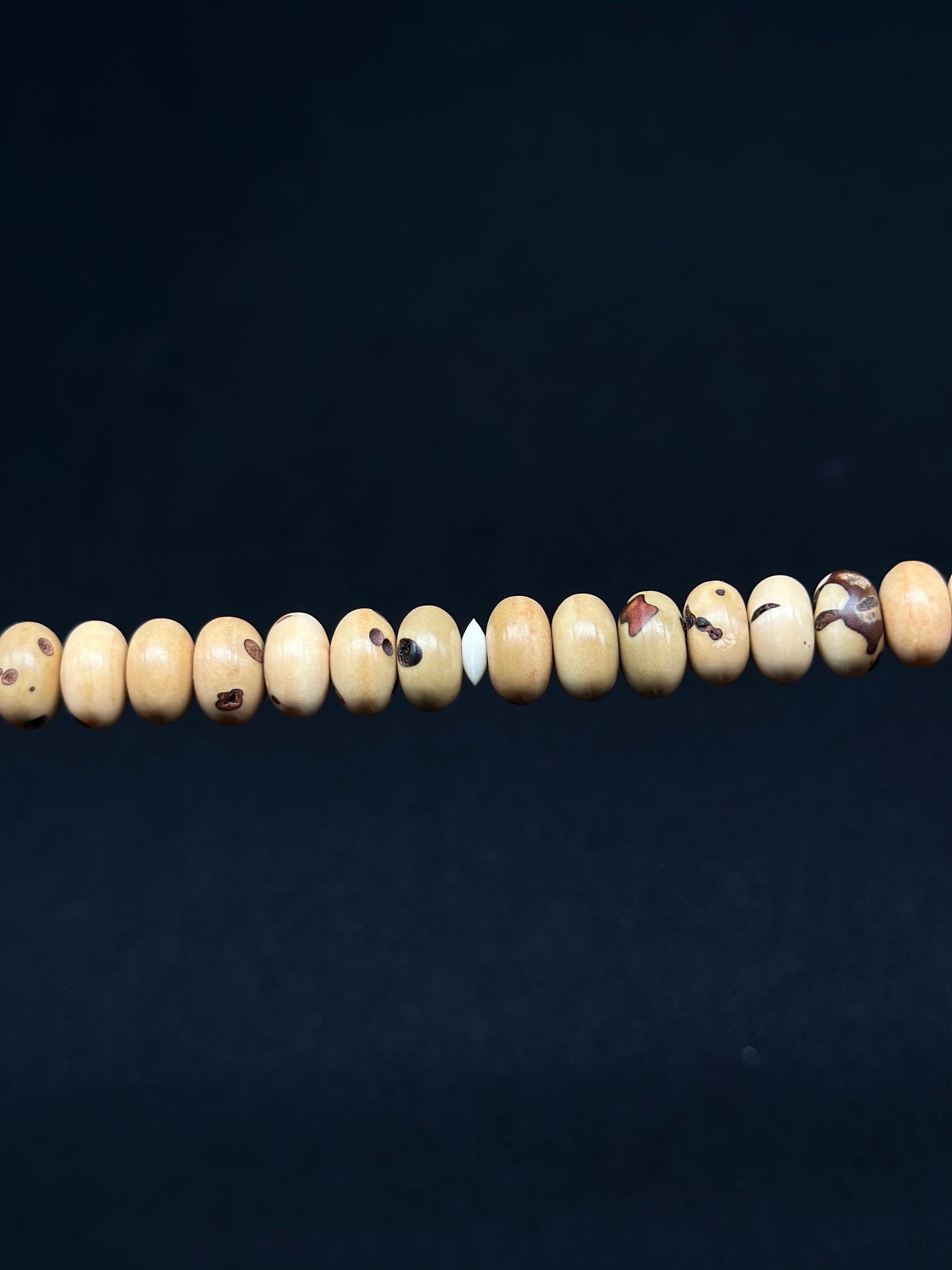 Oud Salib x Ebony Tasbih Prayer Beads