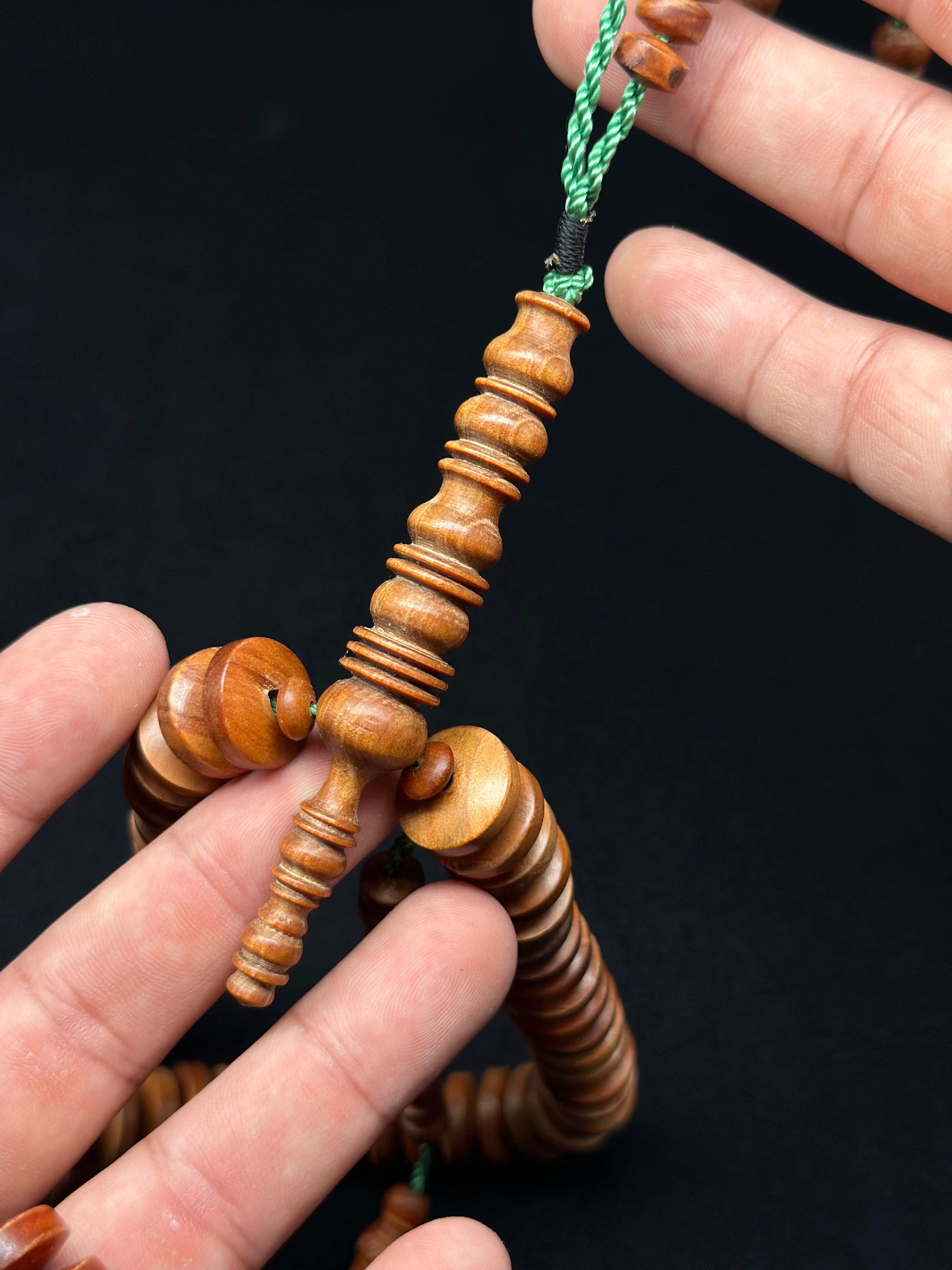 Pure Red Agarwood Rumi Model Darqawi Tasbih (XL)