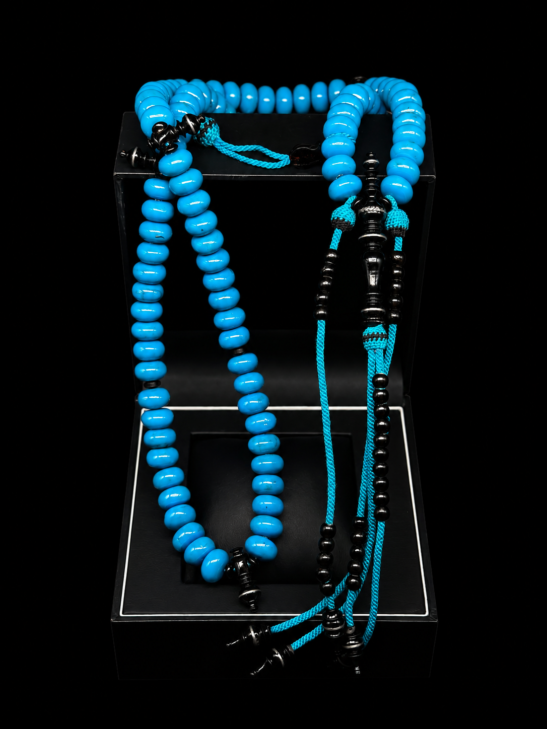 Blue Marjan x Yusr Tasbih