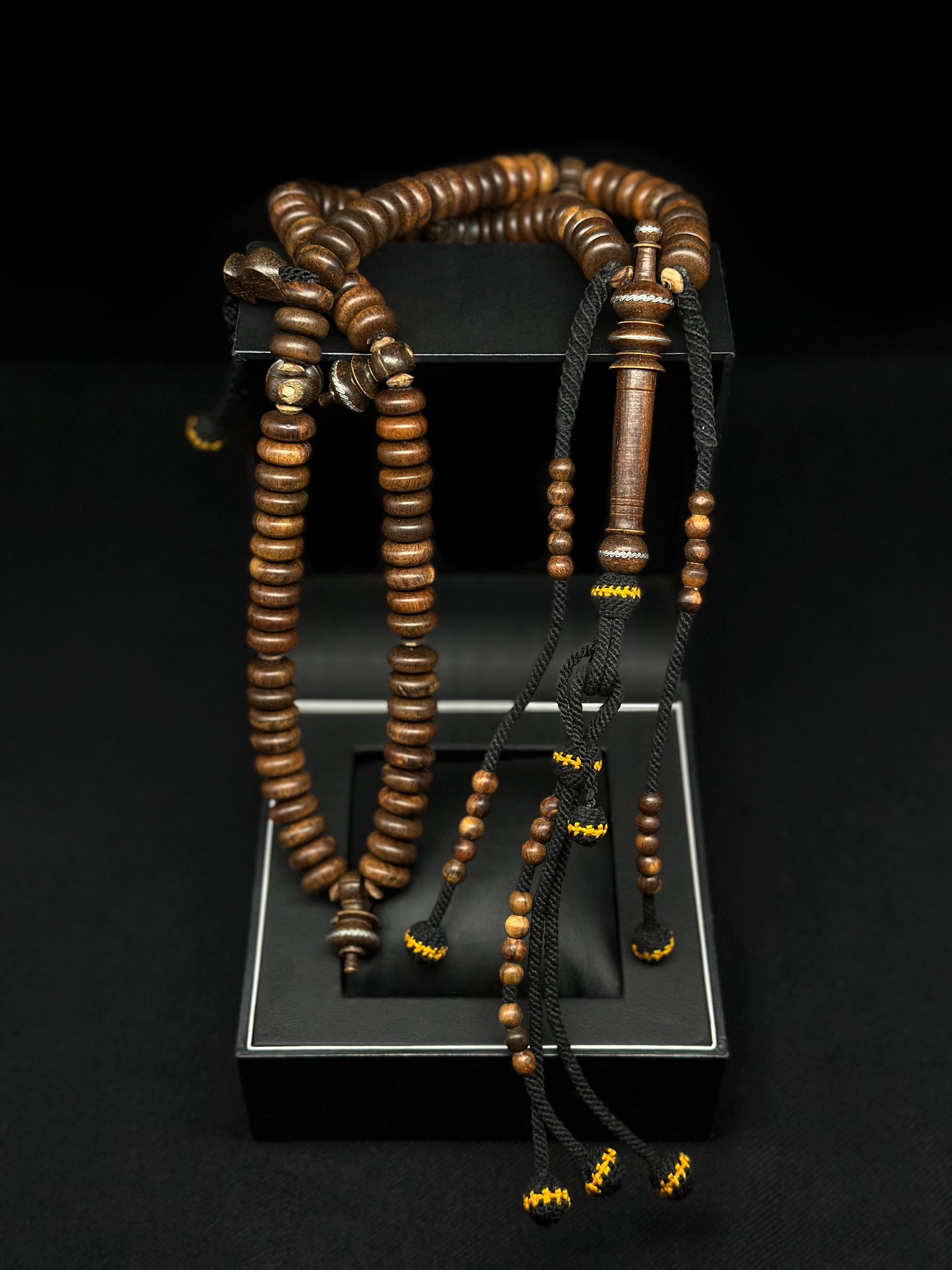 Pure Oud Agarwood Tasbih With Prophetic Sandal