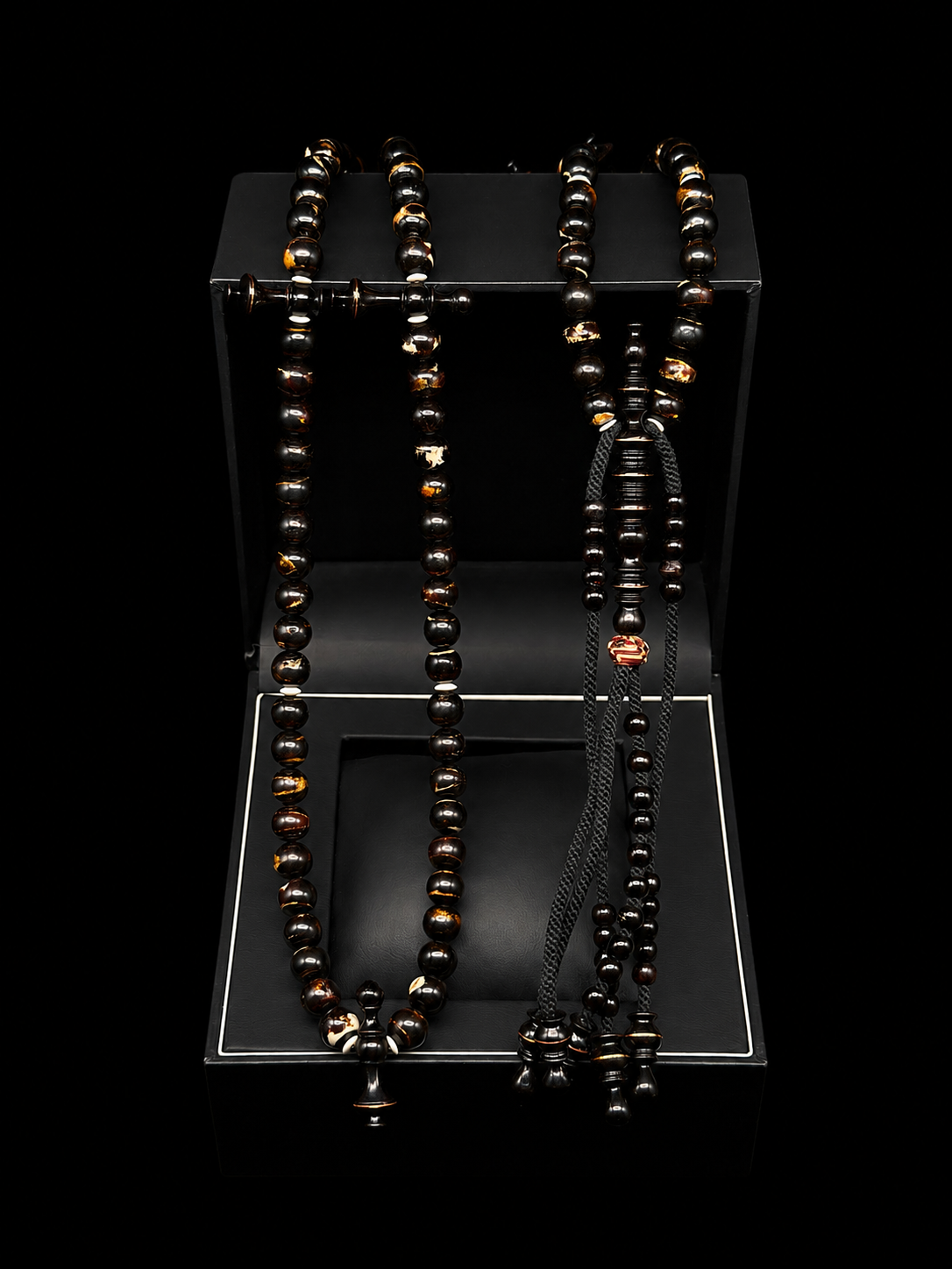 Antique Black Yusr Tasbih