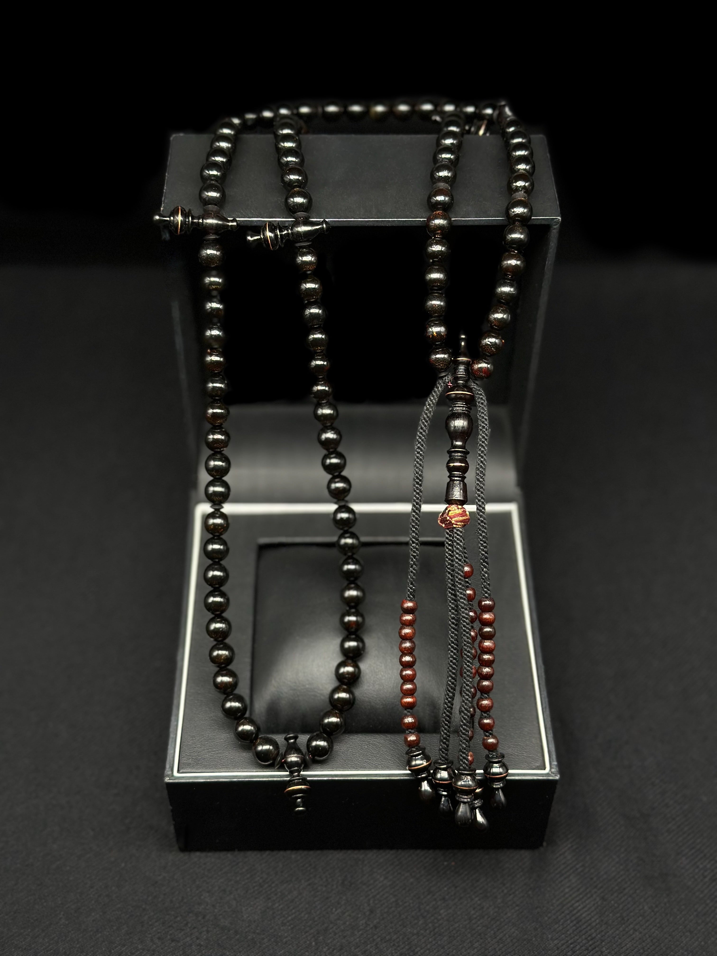 Black Yusr x Ebony Tasbih