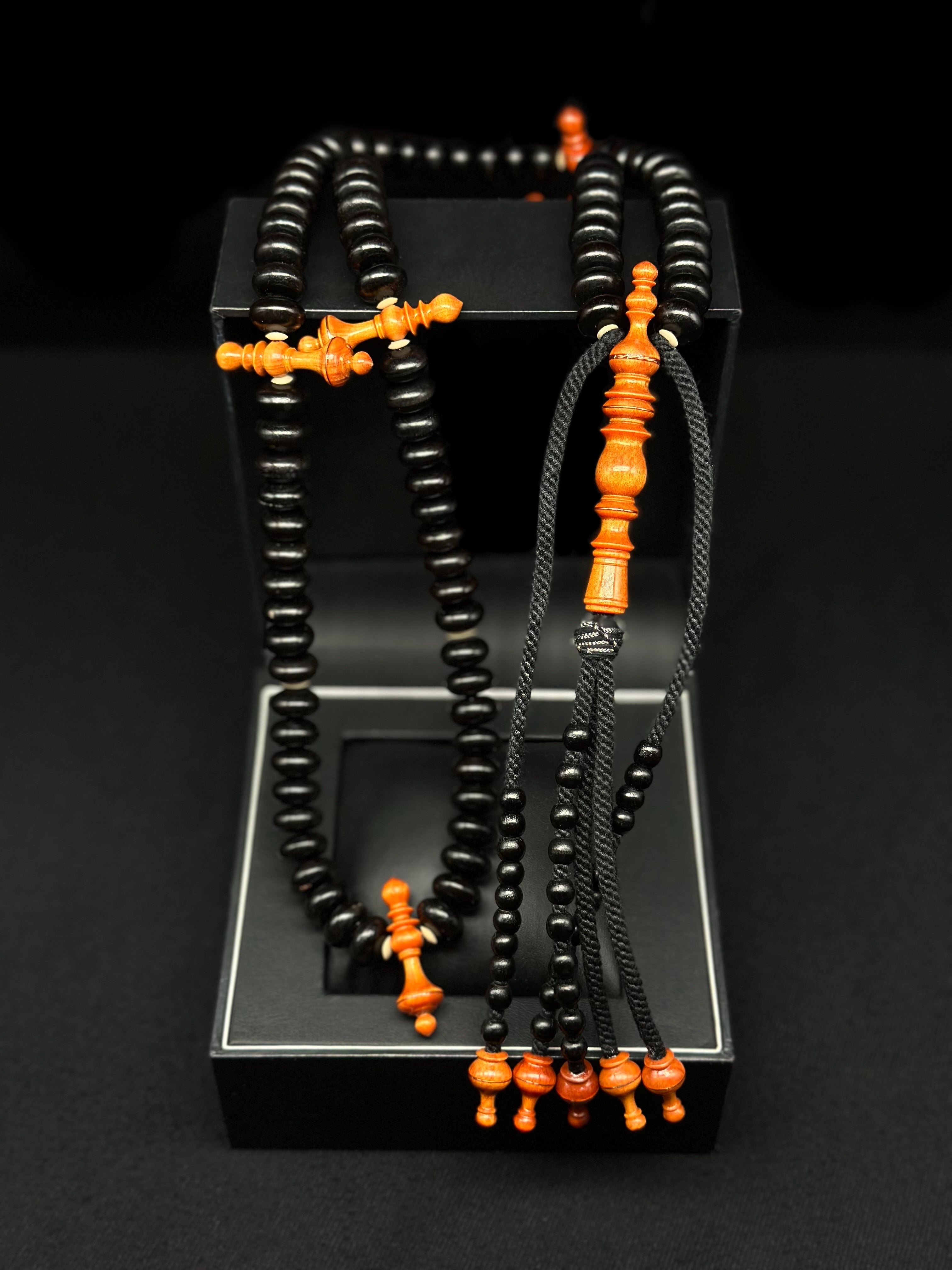 King Agathis x Ebony Tasbih