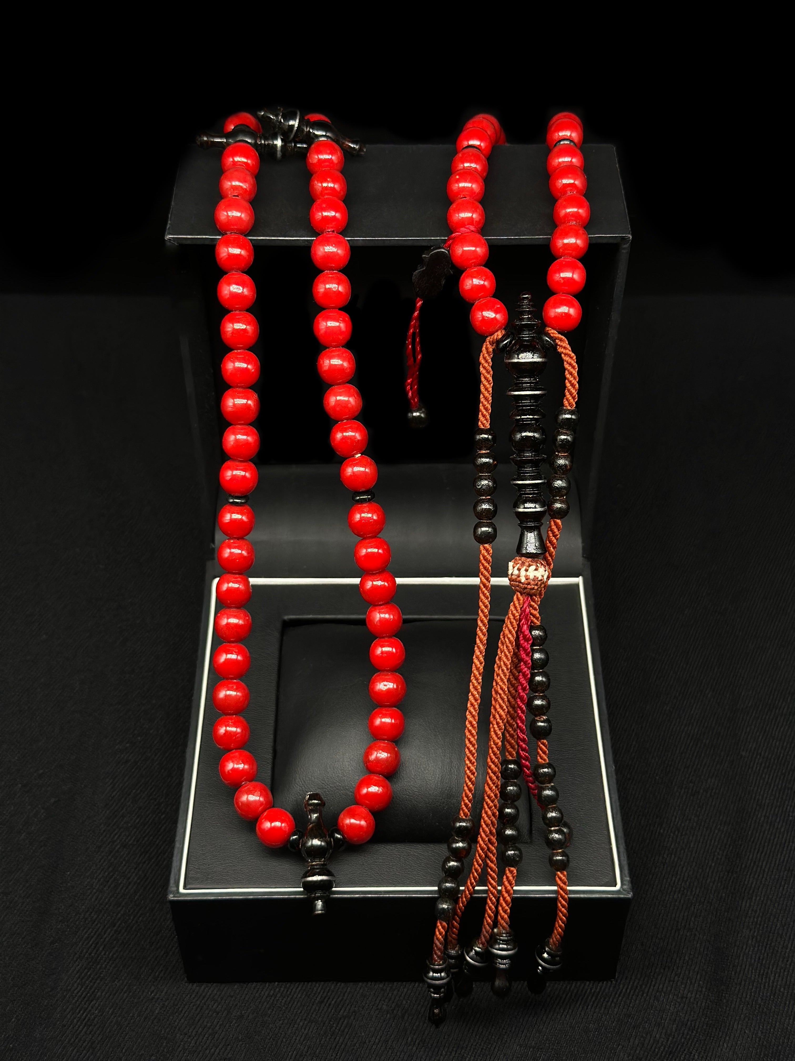 Red Marjan x Black Yusr Tasbih