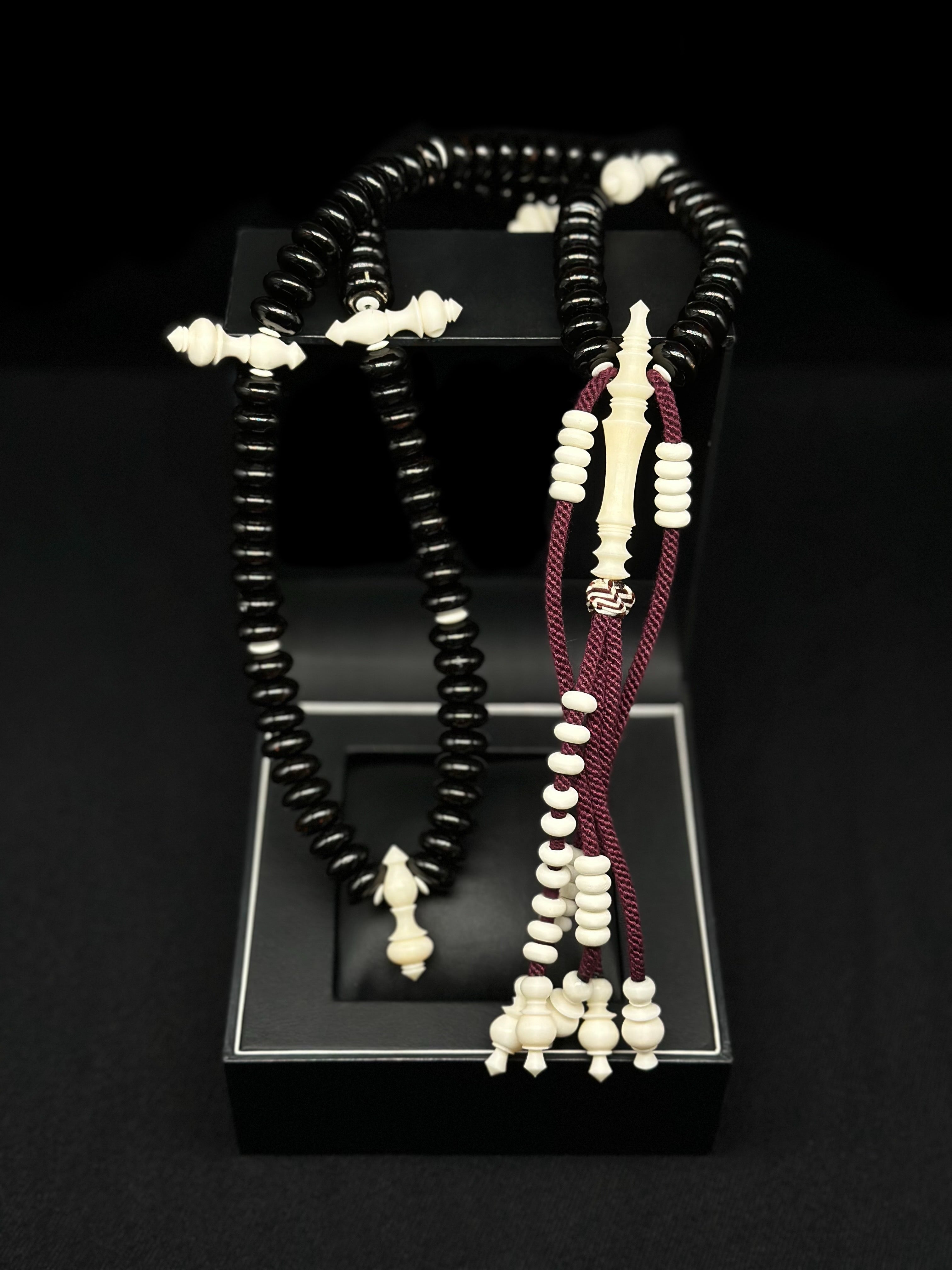Pure Black Yusr x Cow Bone Tasbih
