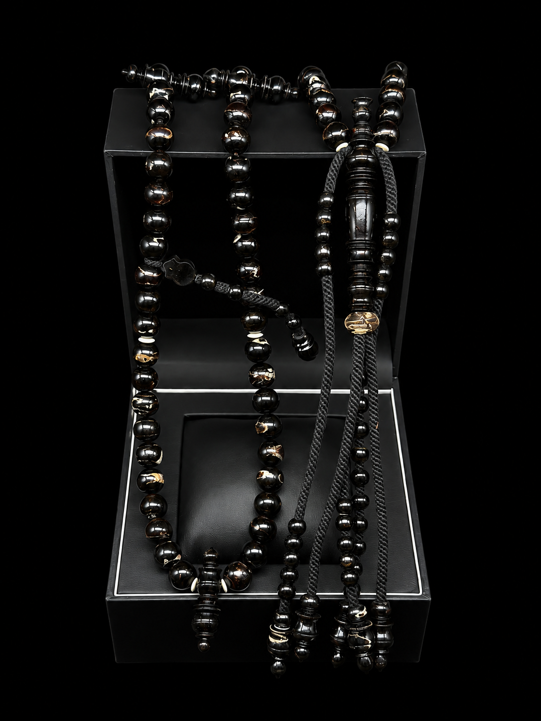 Pure Black Yusr Tasbih (L)