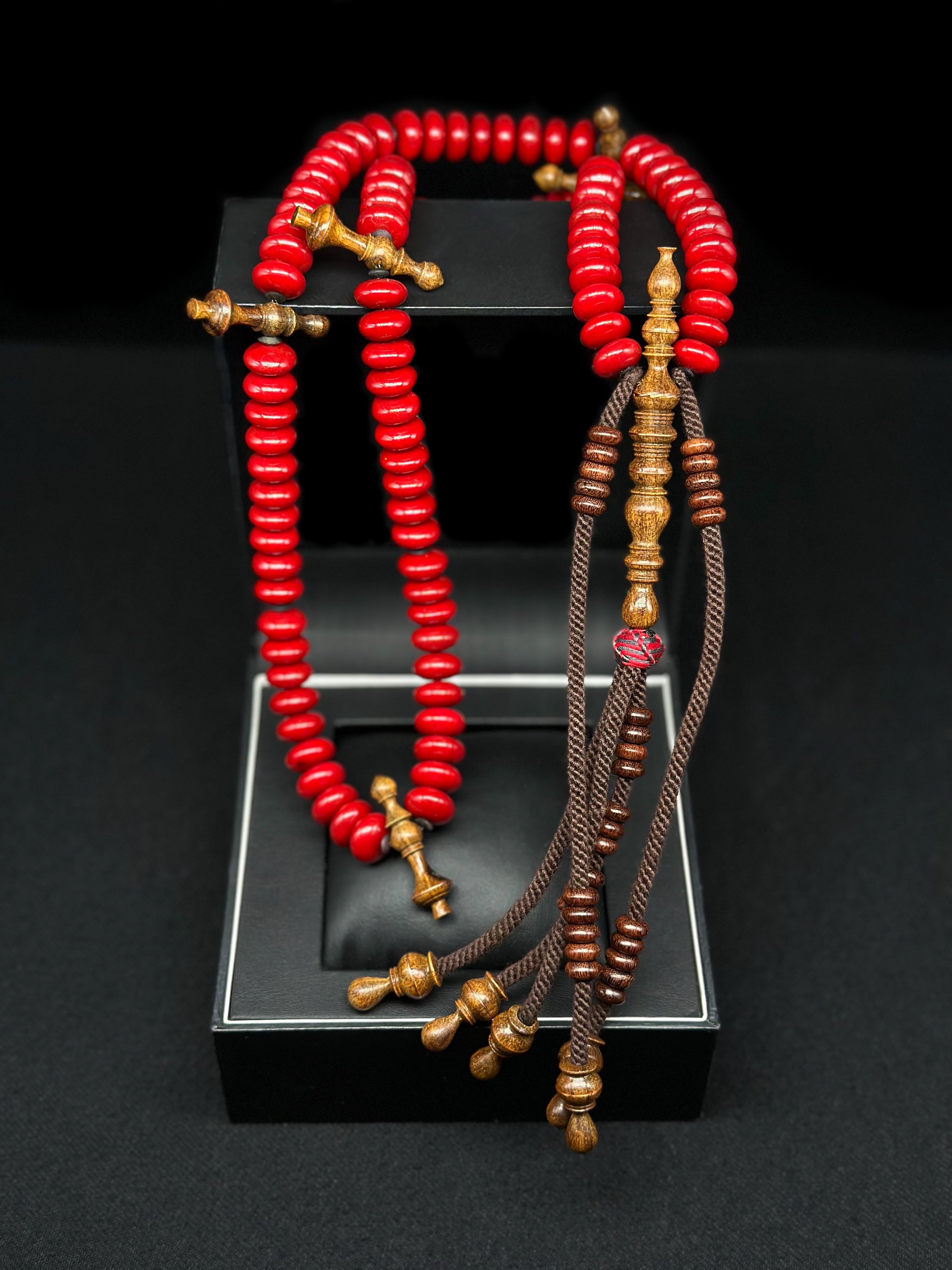 Red Marjan x Oud Agarwood Tasbih