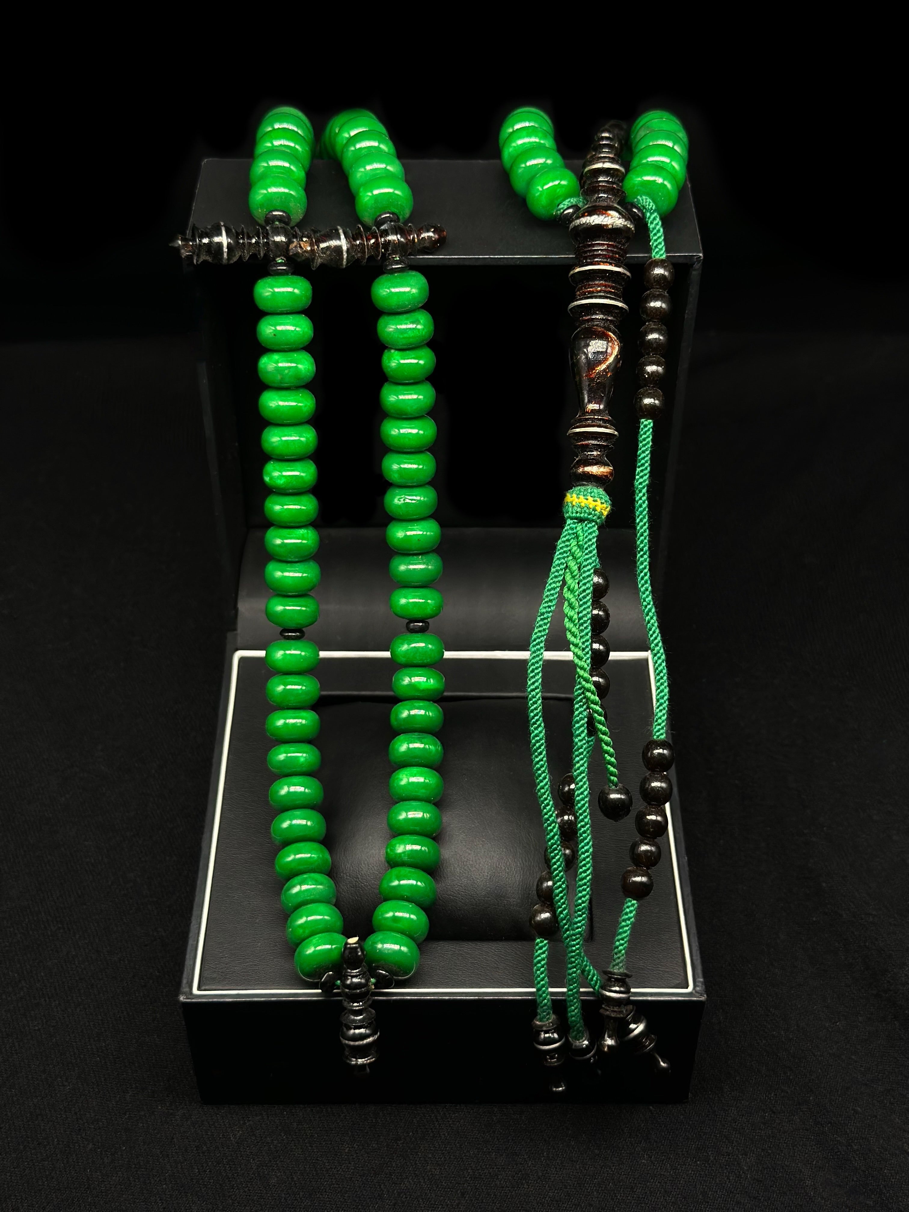 Green Marjan x Yusr Tasbih