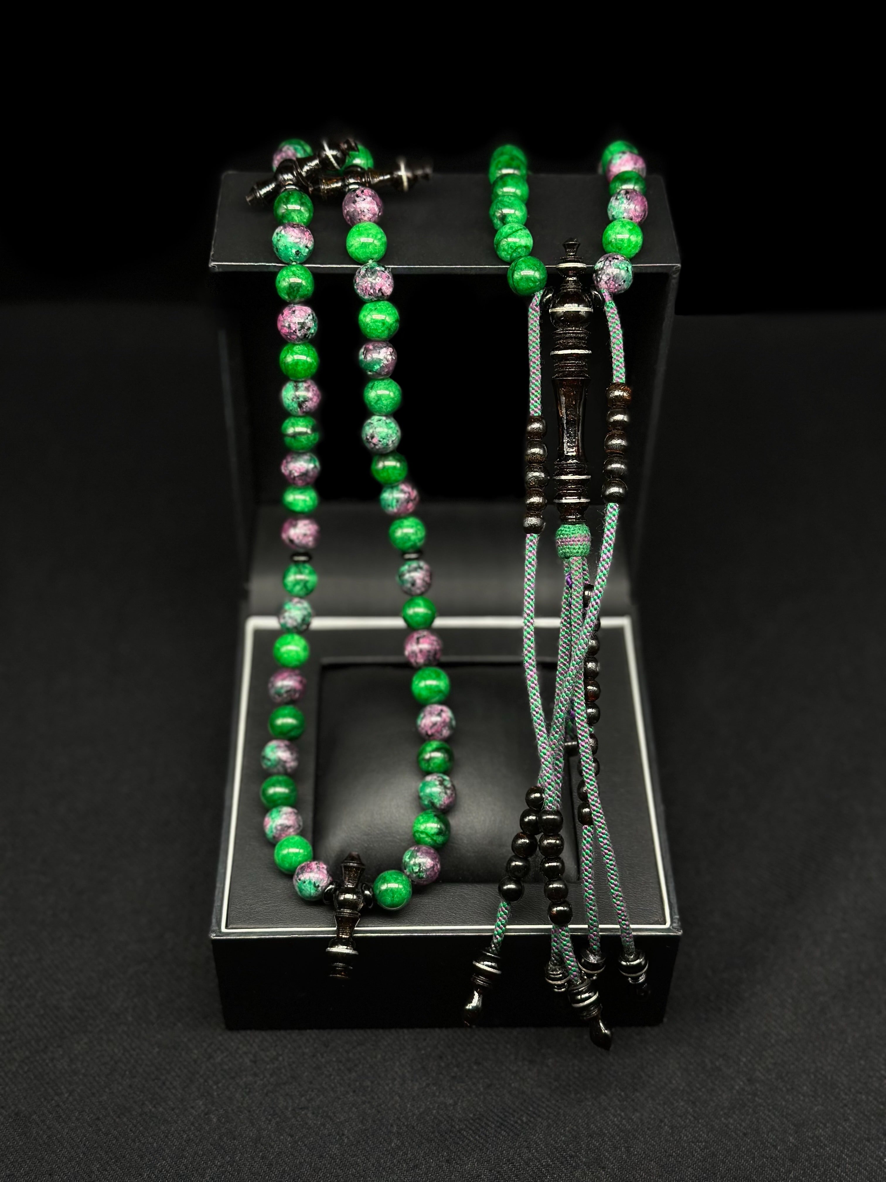 Ruby Zoisite x Yusr Tasbih