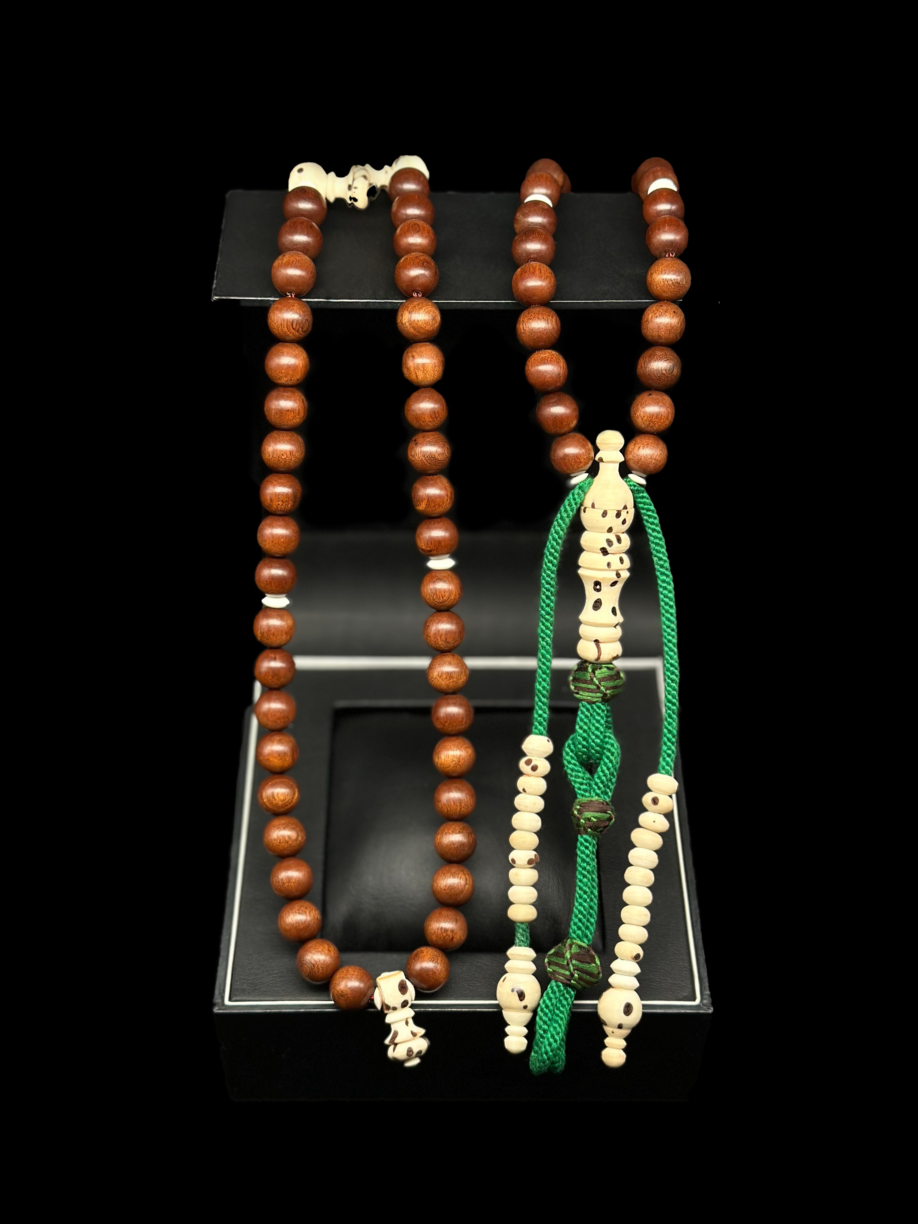 Oud Salib x Stigi Wood Tasbih Prayer Beads
