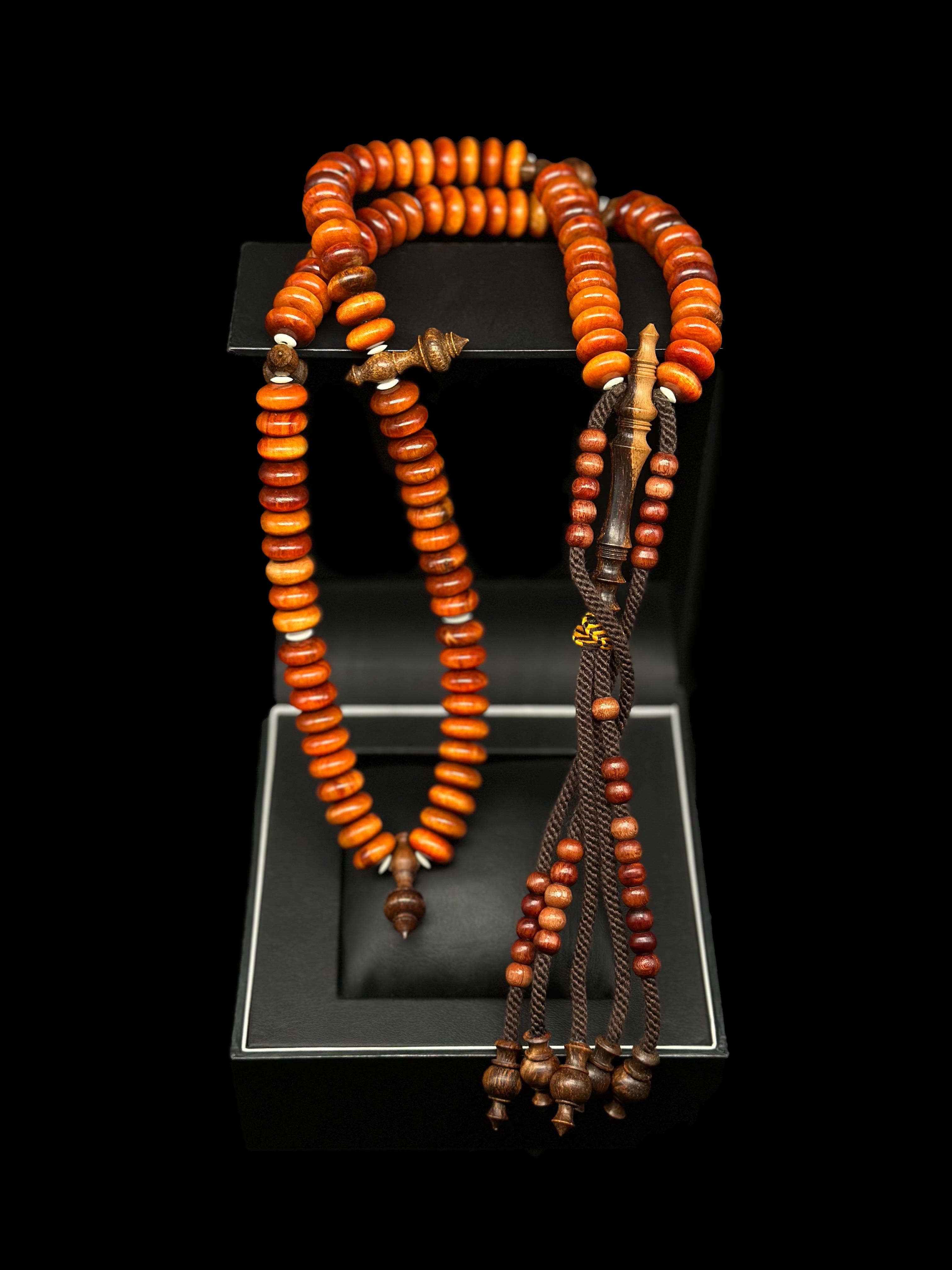 King Agathis x Oud Agarwood Tasbih