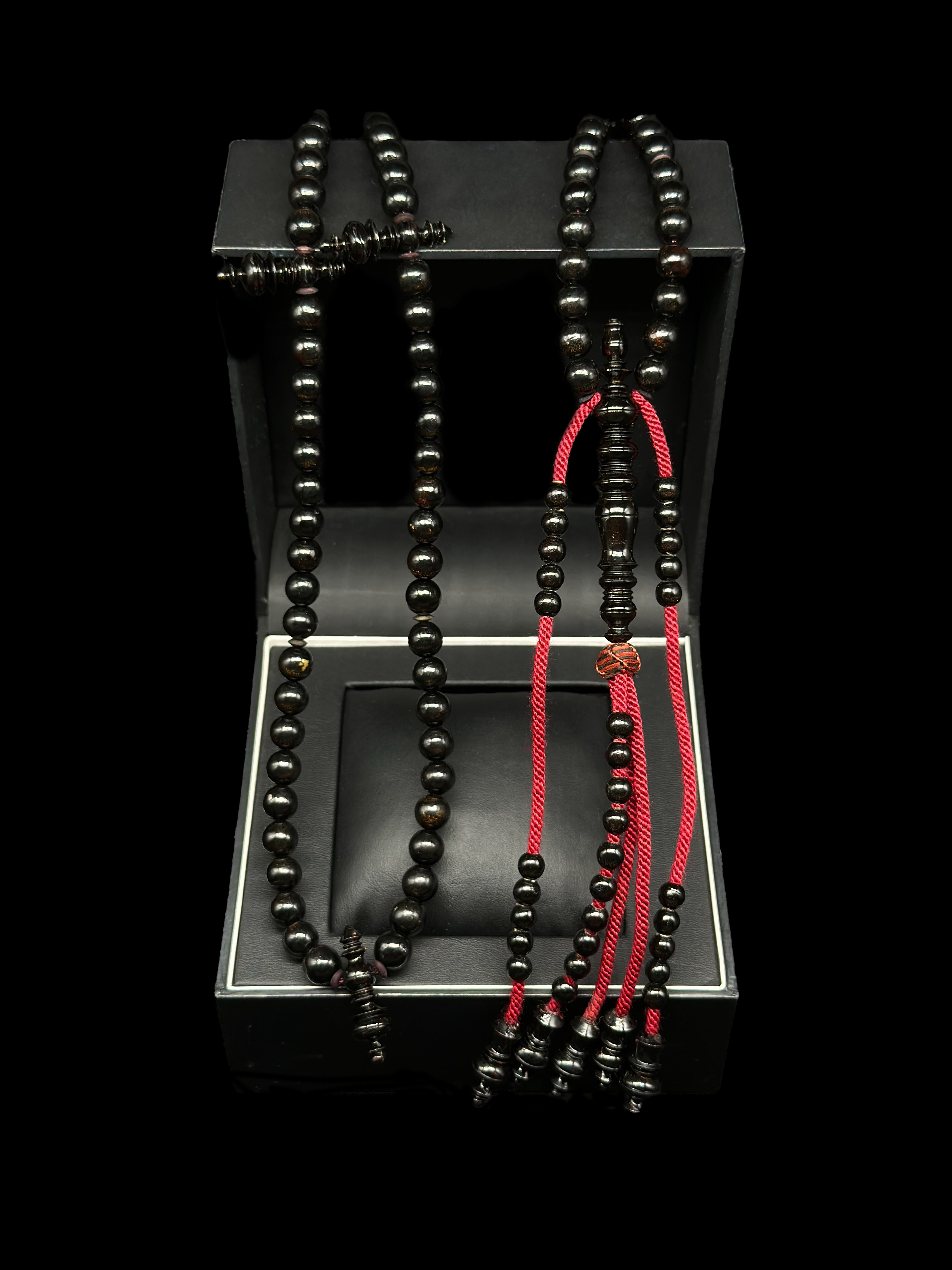 Black Yusr Tasbih