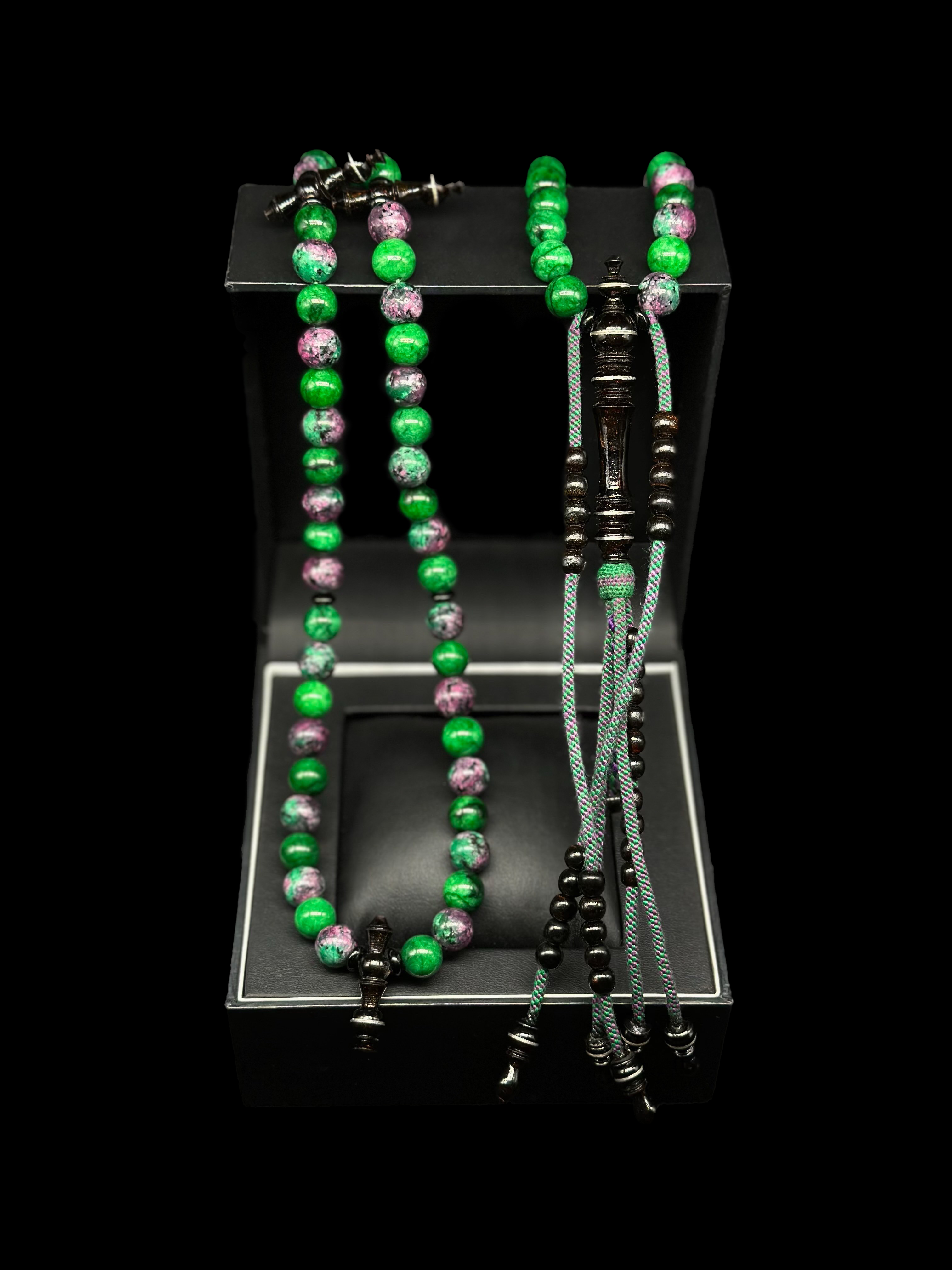 Ruby Zoisite x Yusr Tasbih