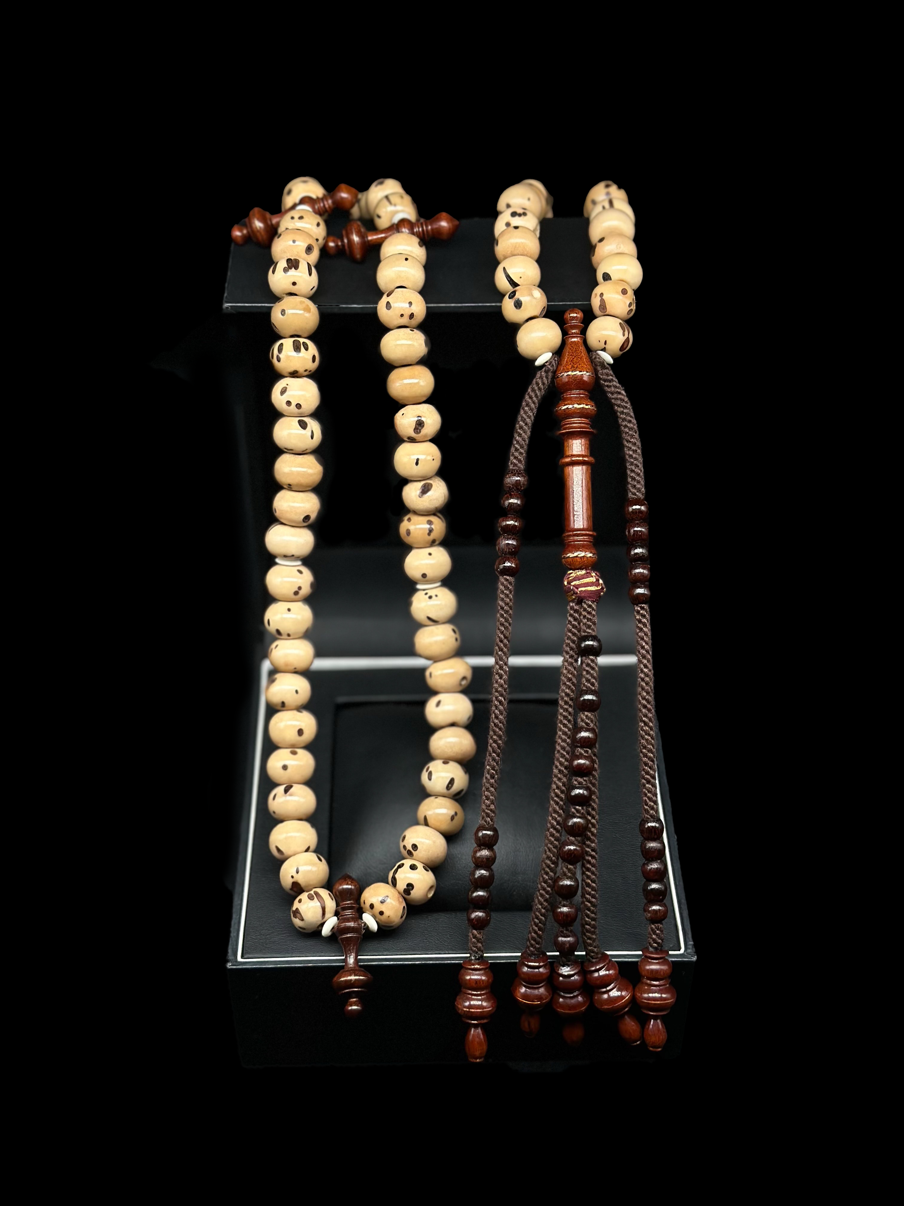 Pure Oud Salib x Stigi Wood Tasbih Prayer Beads