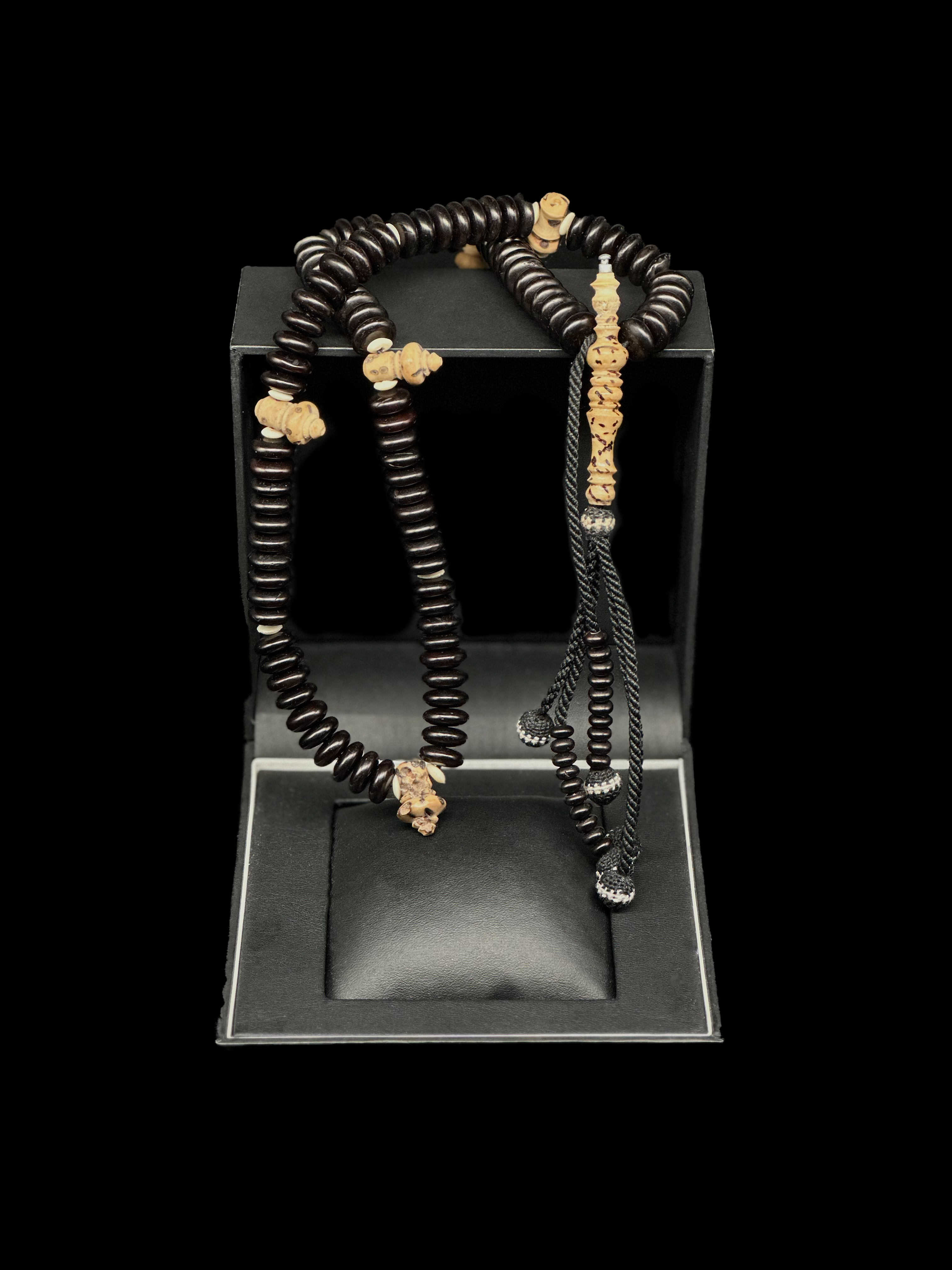 Black Kuka Coquilla Nut x Oud Salib Tasbih