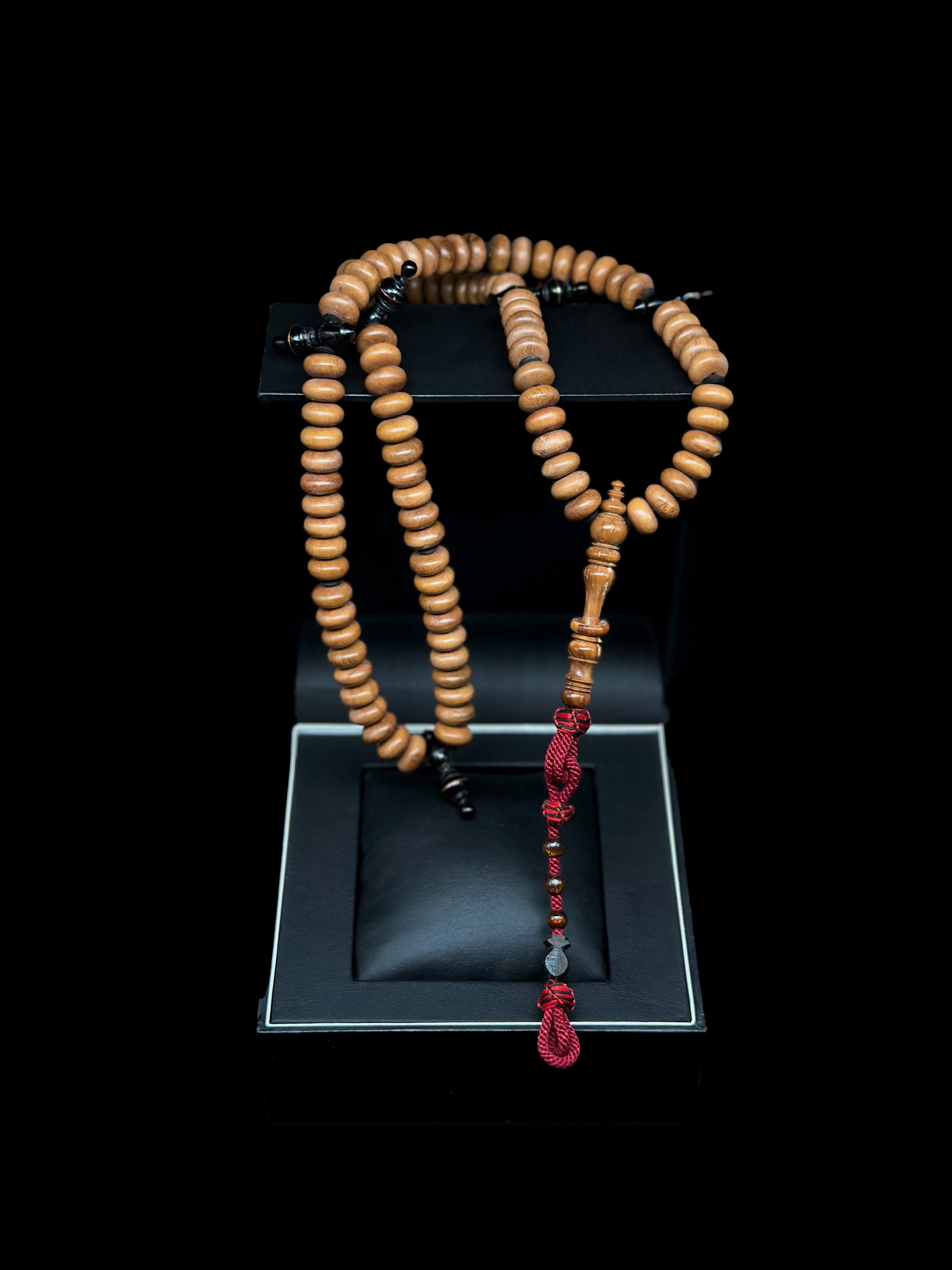 Oud Agarwood x Ebony x Gold Yusr Tasbih
