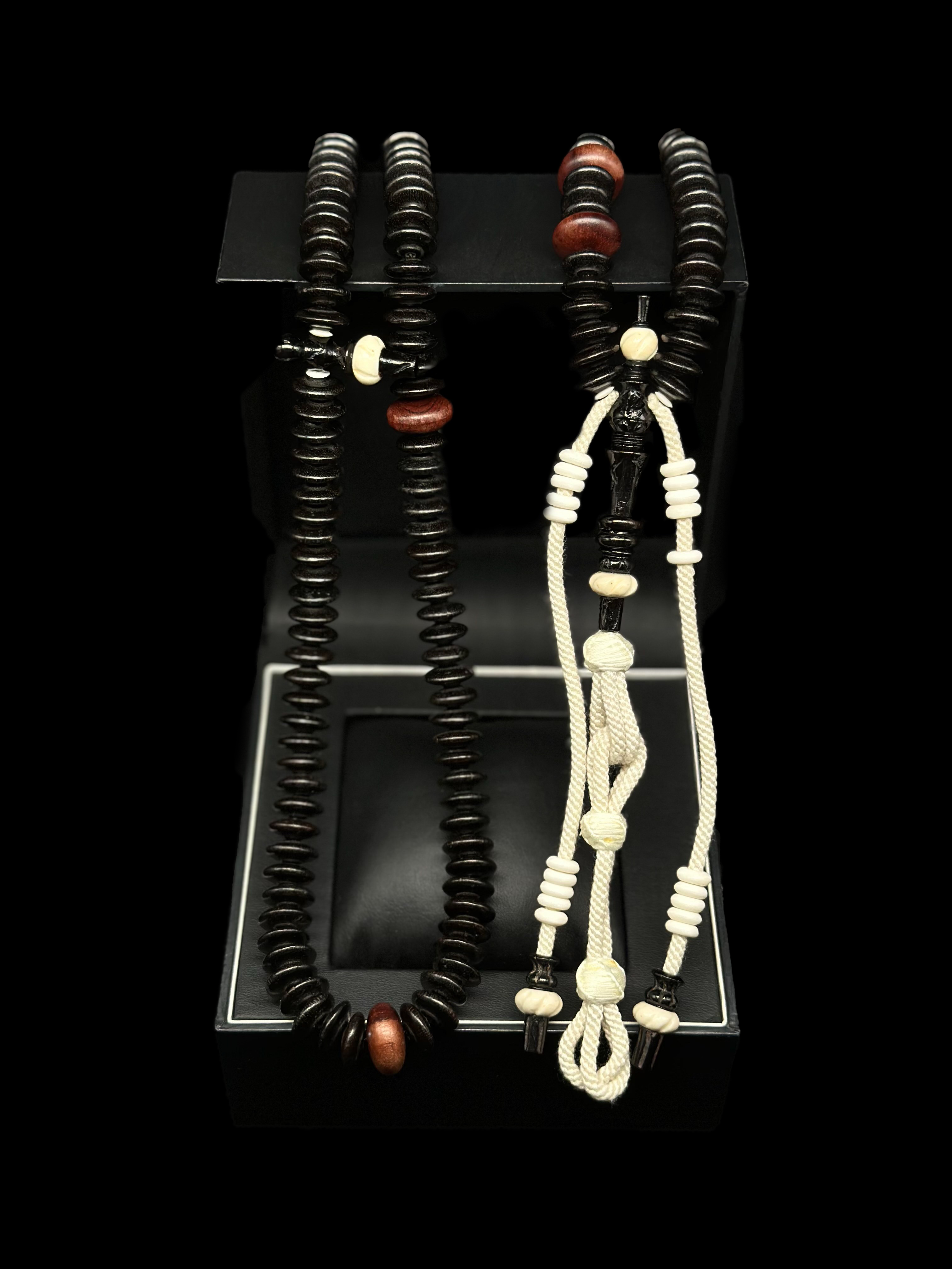 Black Tamarind x Cow Bone Naqshbandi 200 Tasbih Rumi Model