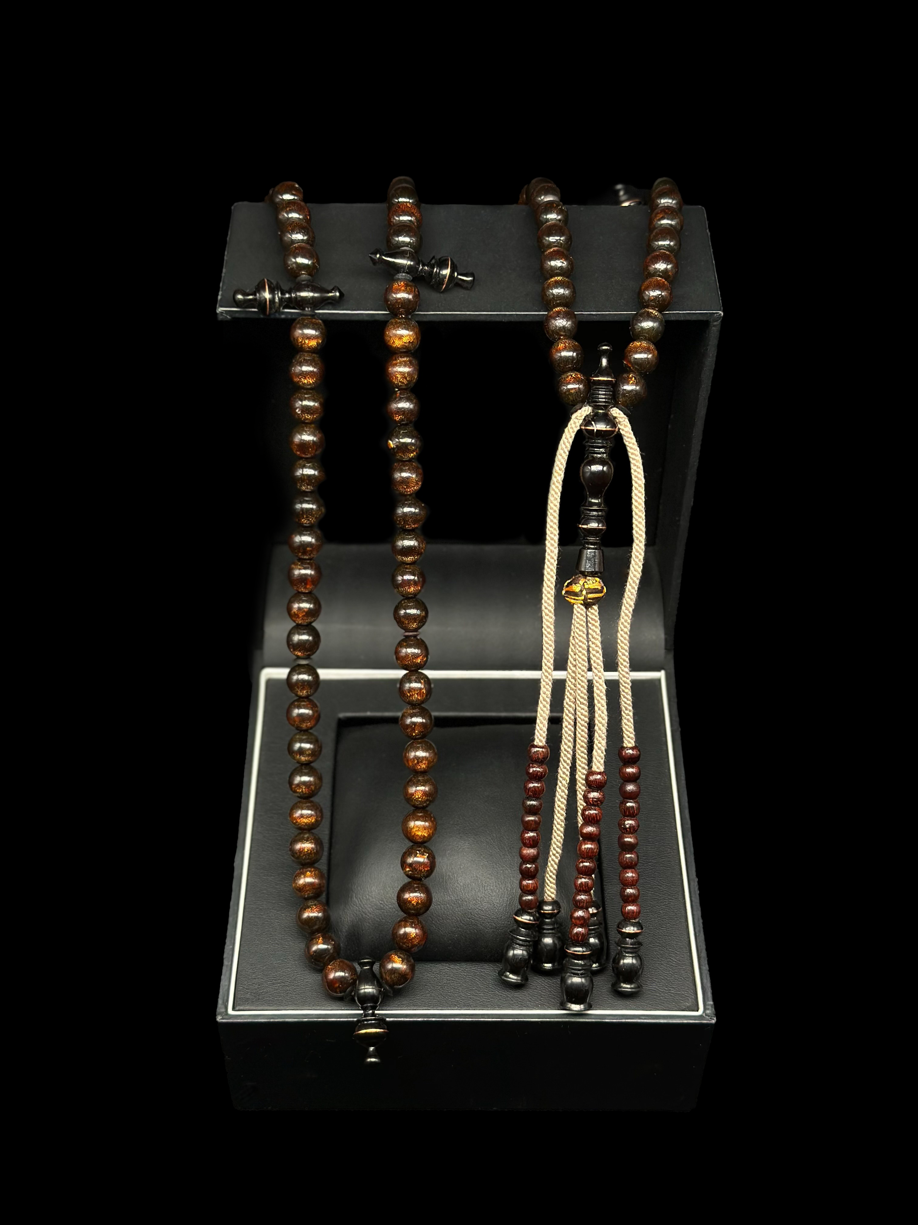 Pure Gold Yusr x Ebony Tasbih